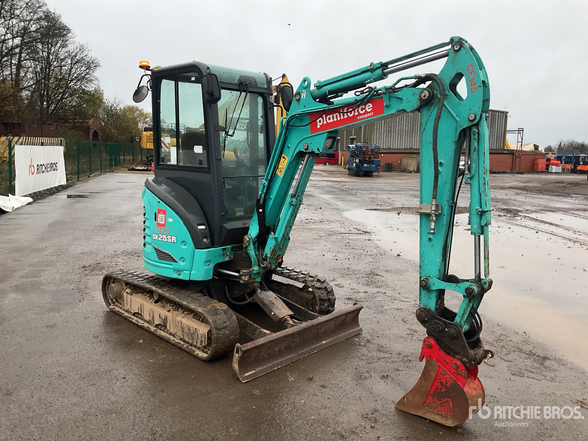 General Appearance with Picture, Right Front Corner