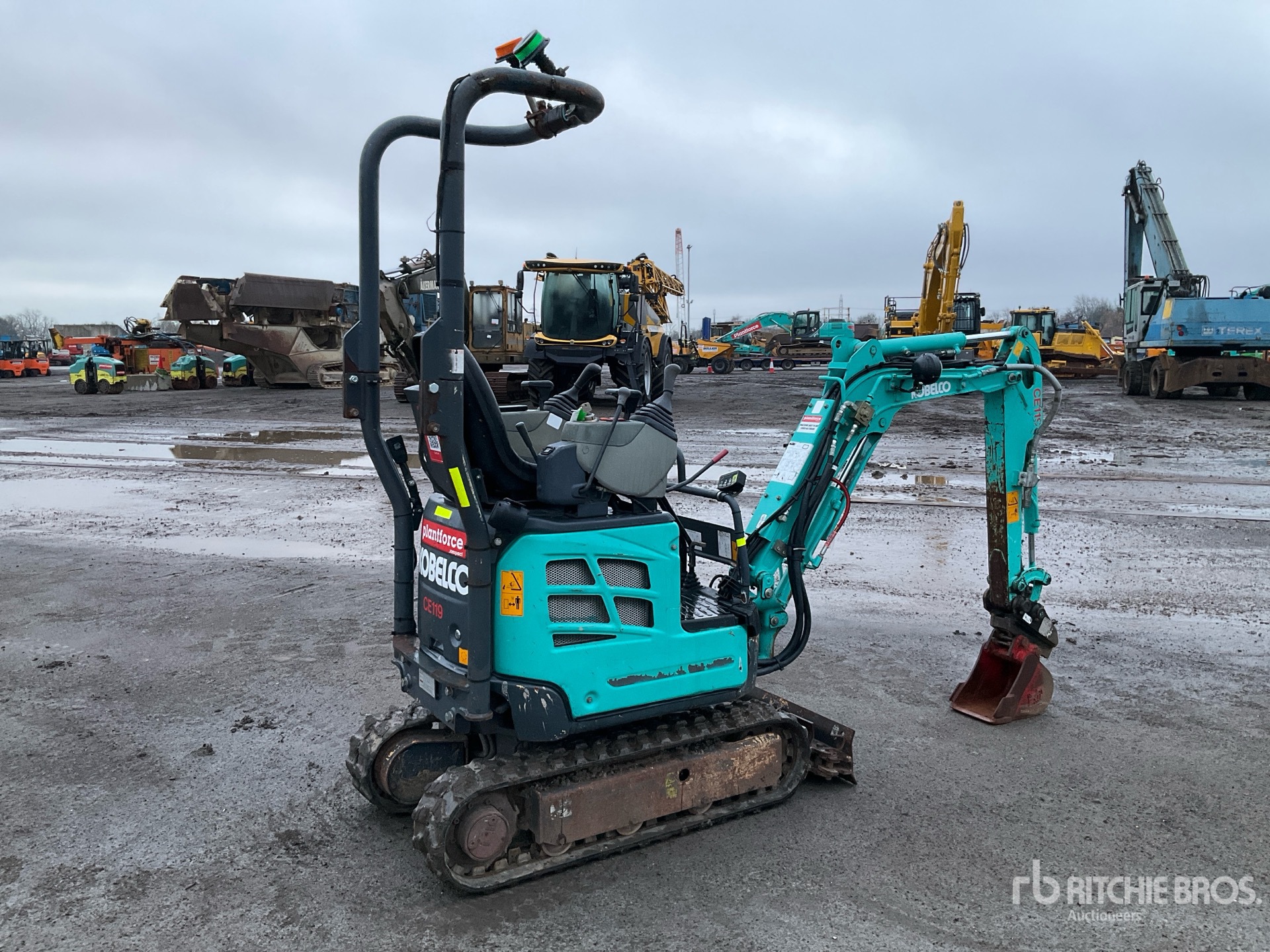 General Appearance with Picture, Right Rear Corner