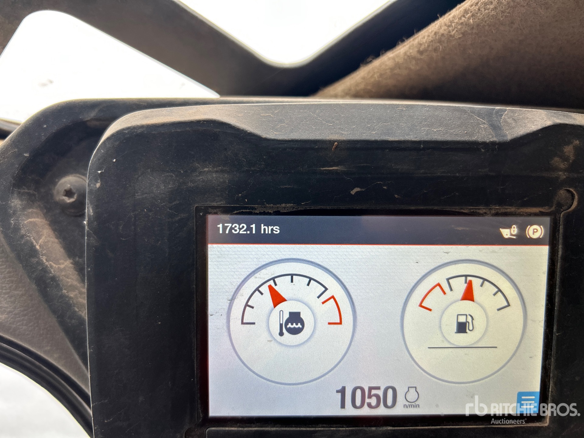 General Appearance with Hour Meter / Odometer