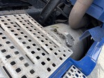 4 Underbody - Truck with 