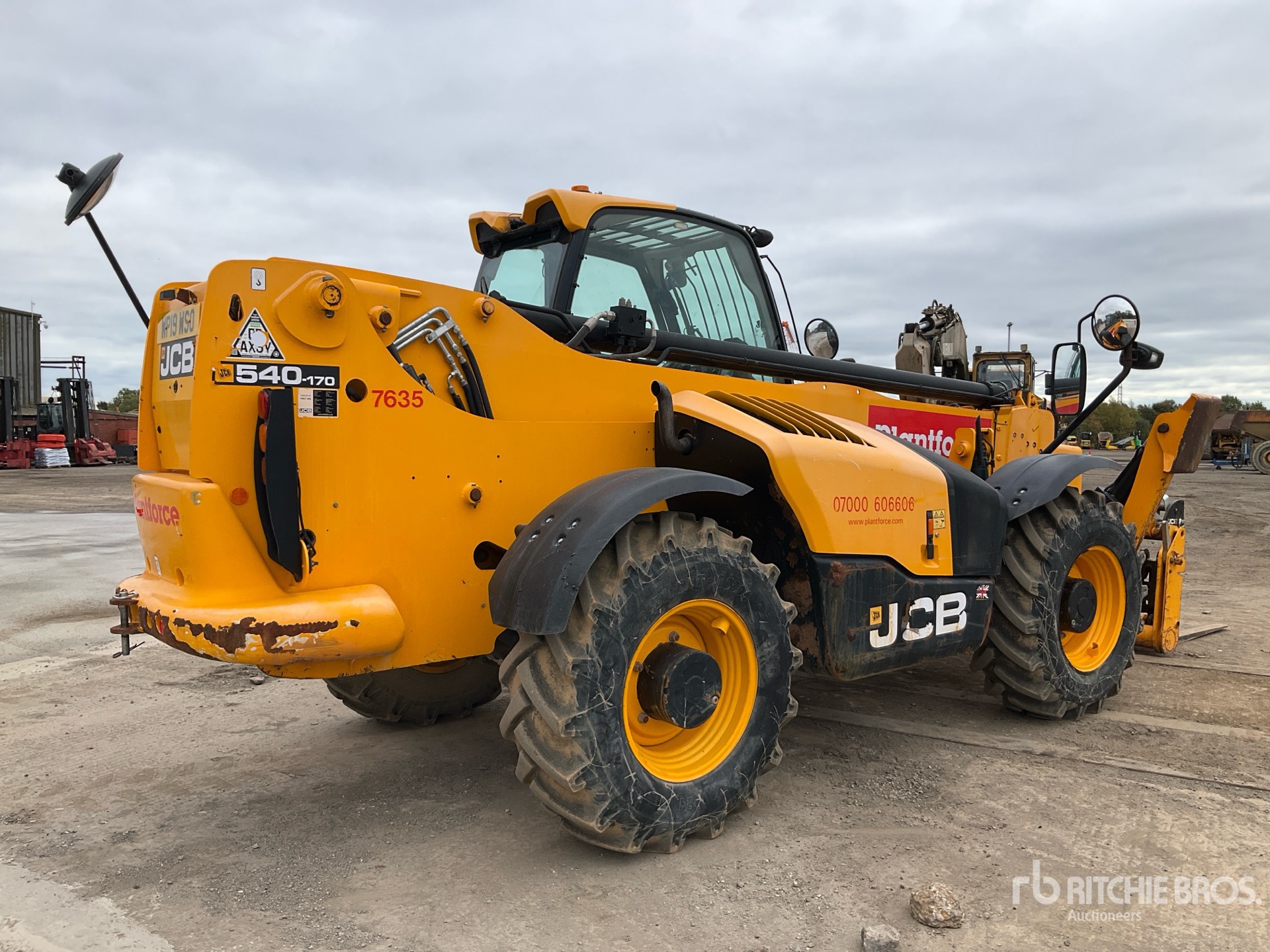 General Appearance with Picture, Right Rear Corner