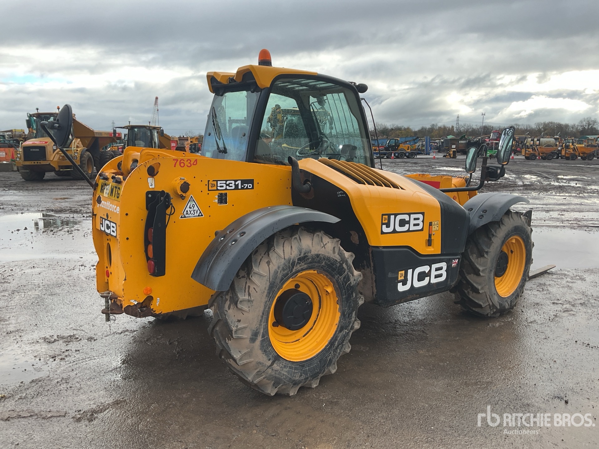 General Appearance with Picture, Right Rear Corner