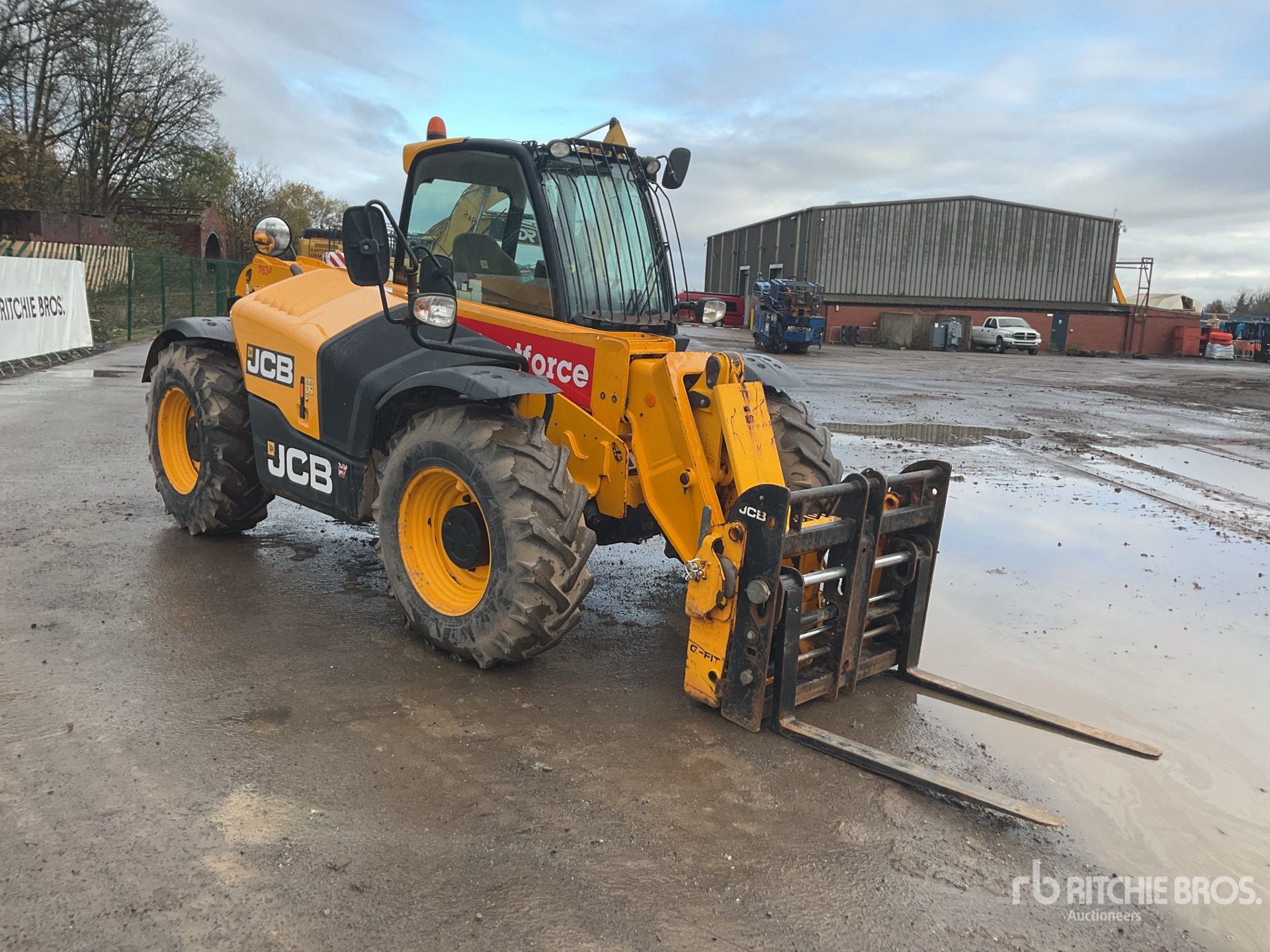 General Appearance with Picture, Right Front Corner