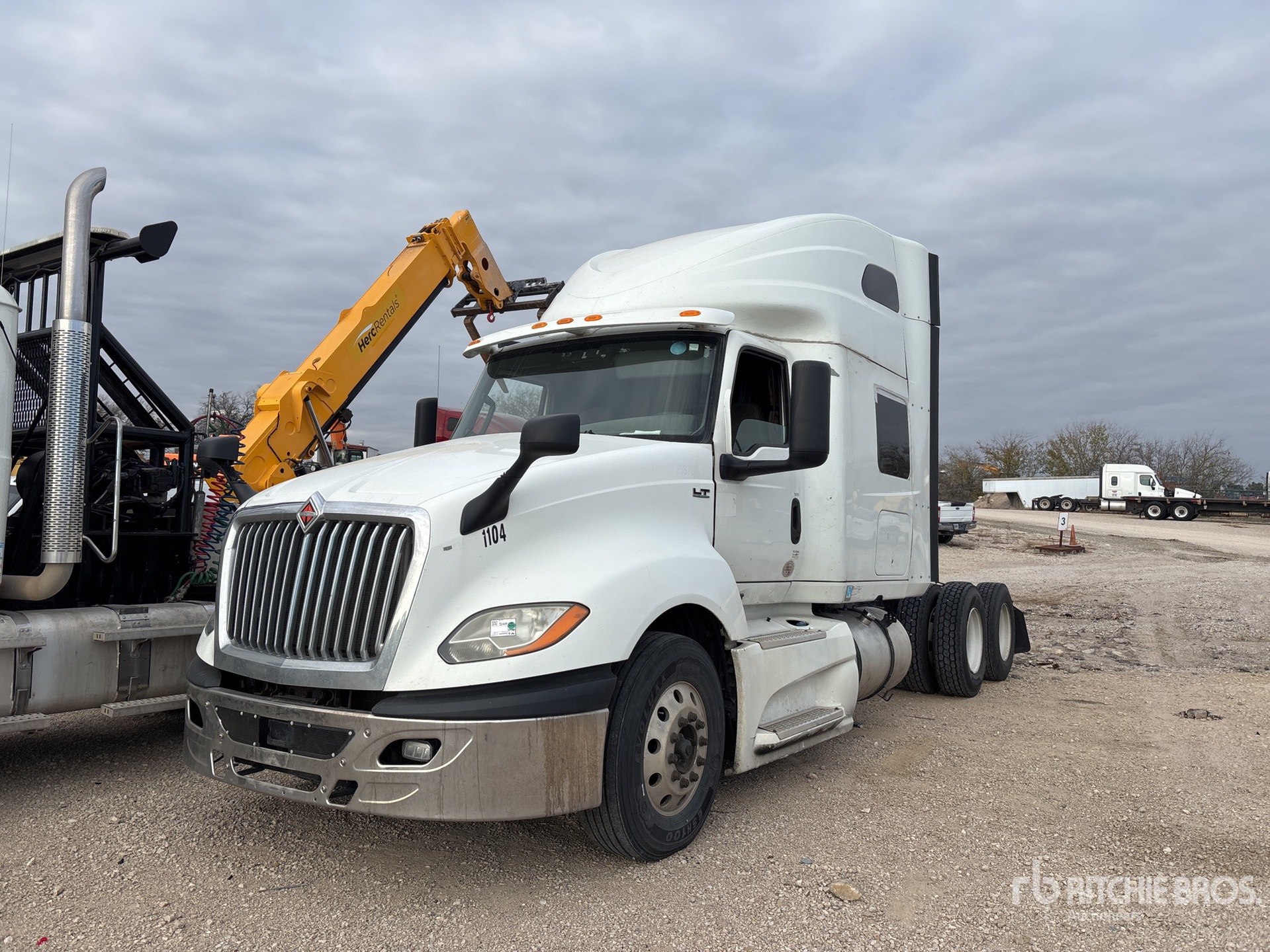 General Appearance with Featured Photo