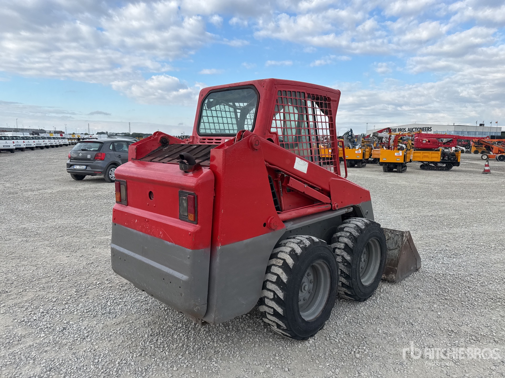 General Appearance with Picture, Right Rear Corner