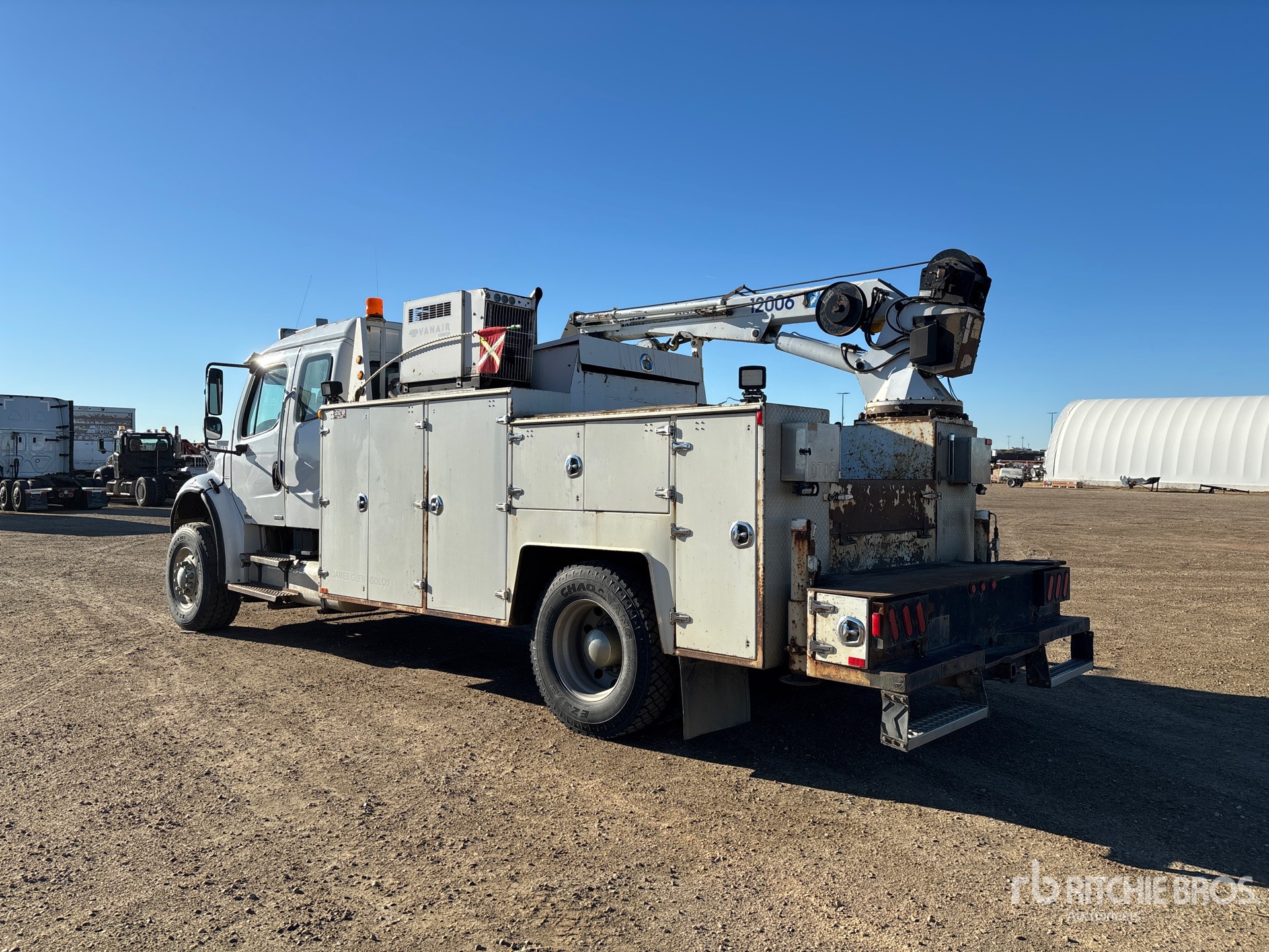 General Appearance with Imagen: esquina trasera izquierda