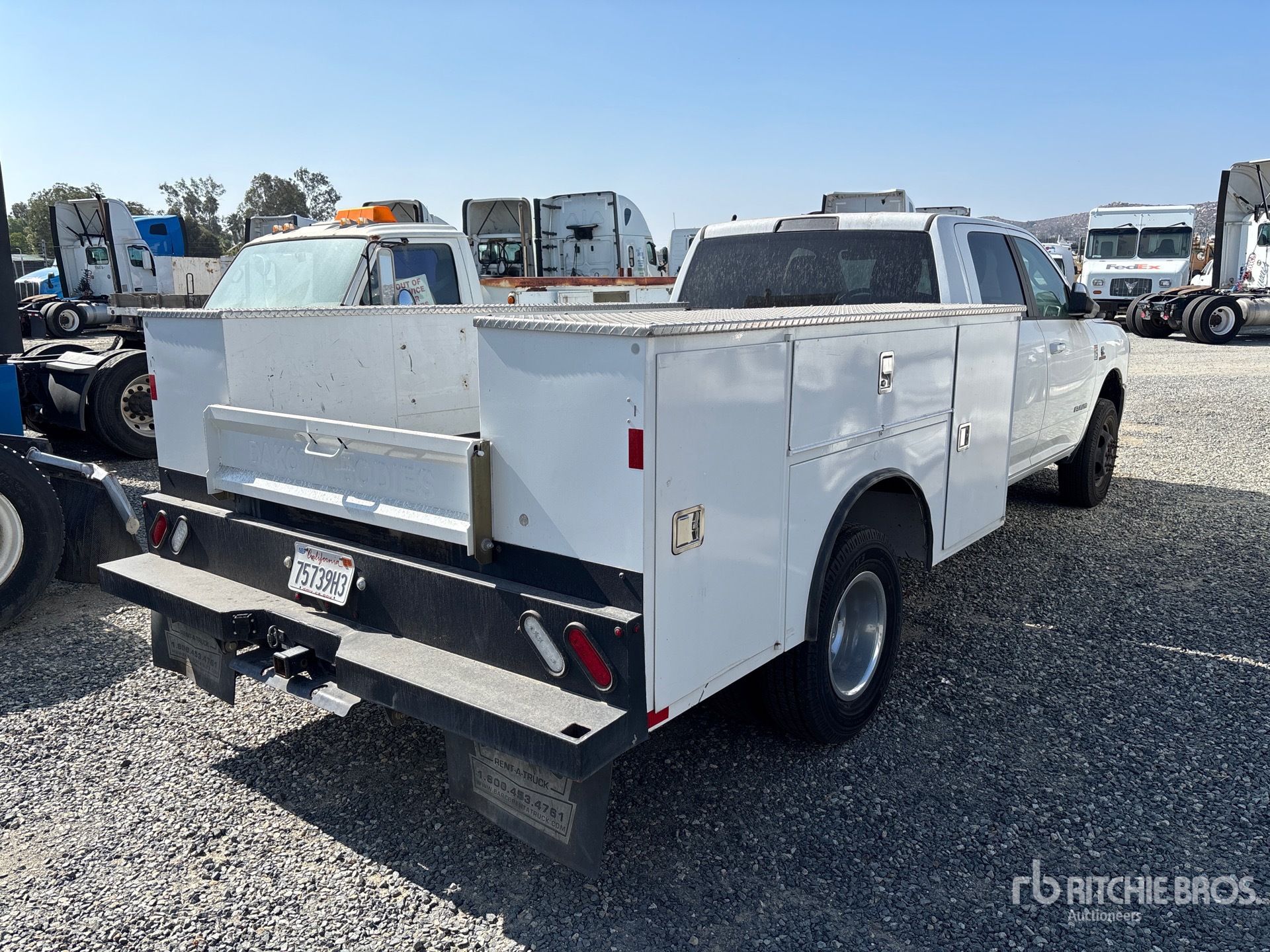 General Appearance with Picture, Right Rear Corner