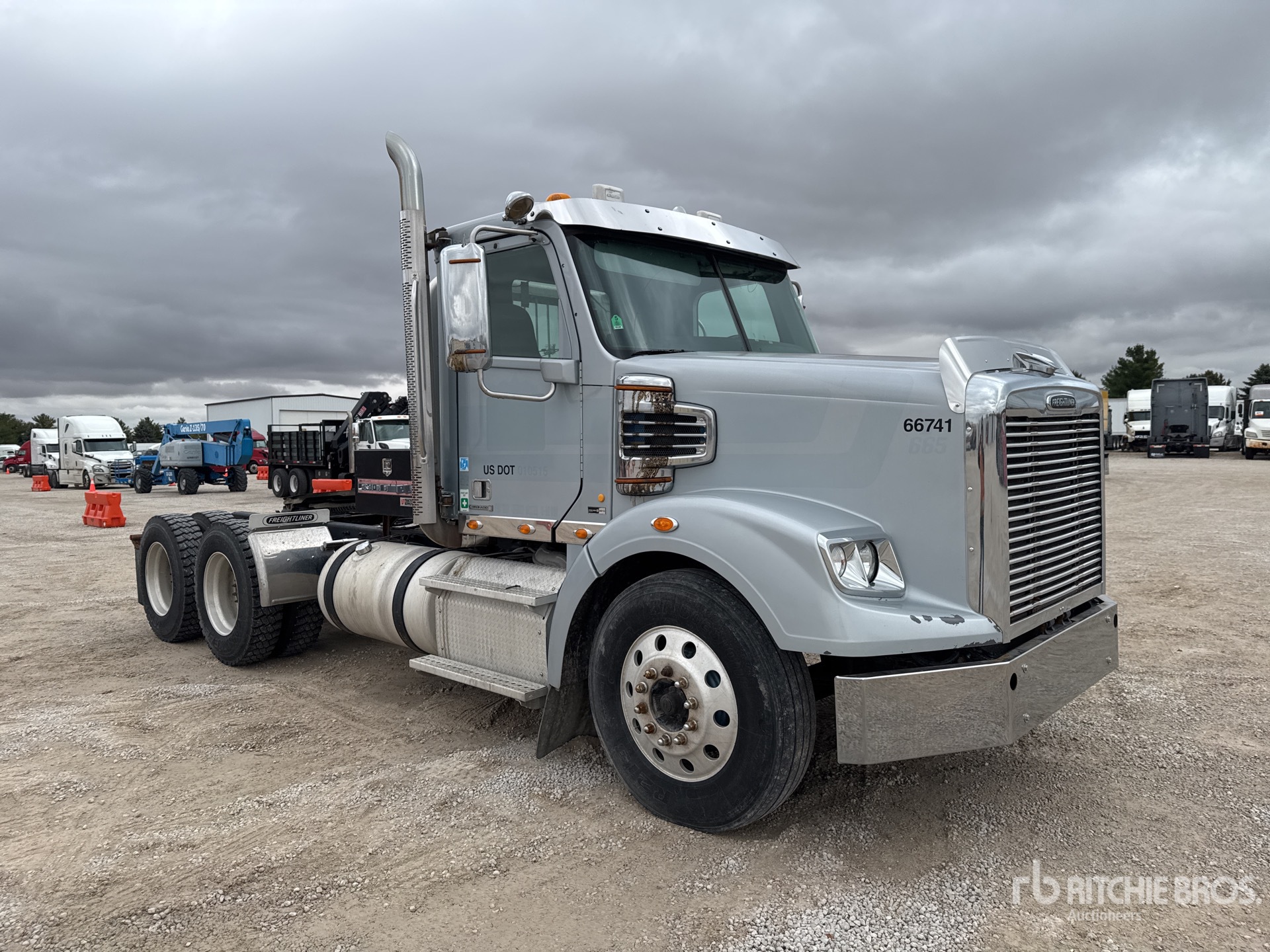 General Appearance with Imagen: esquina delantera derecha