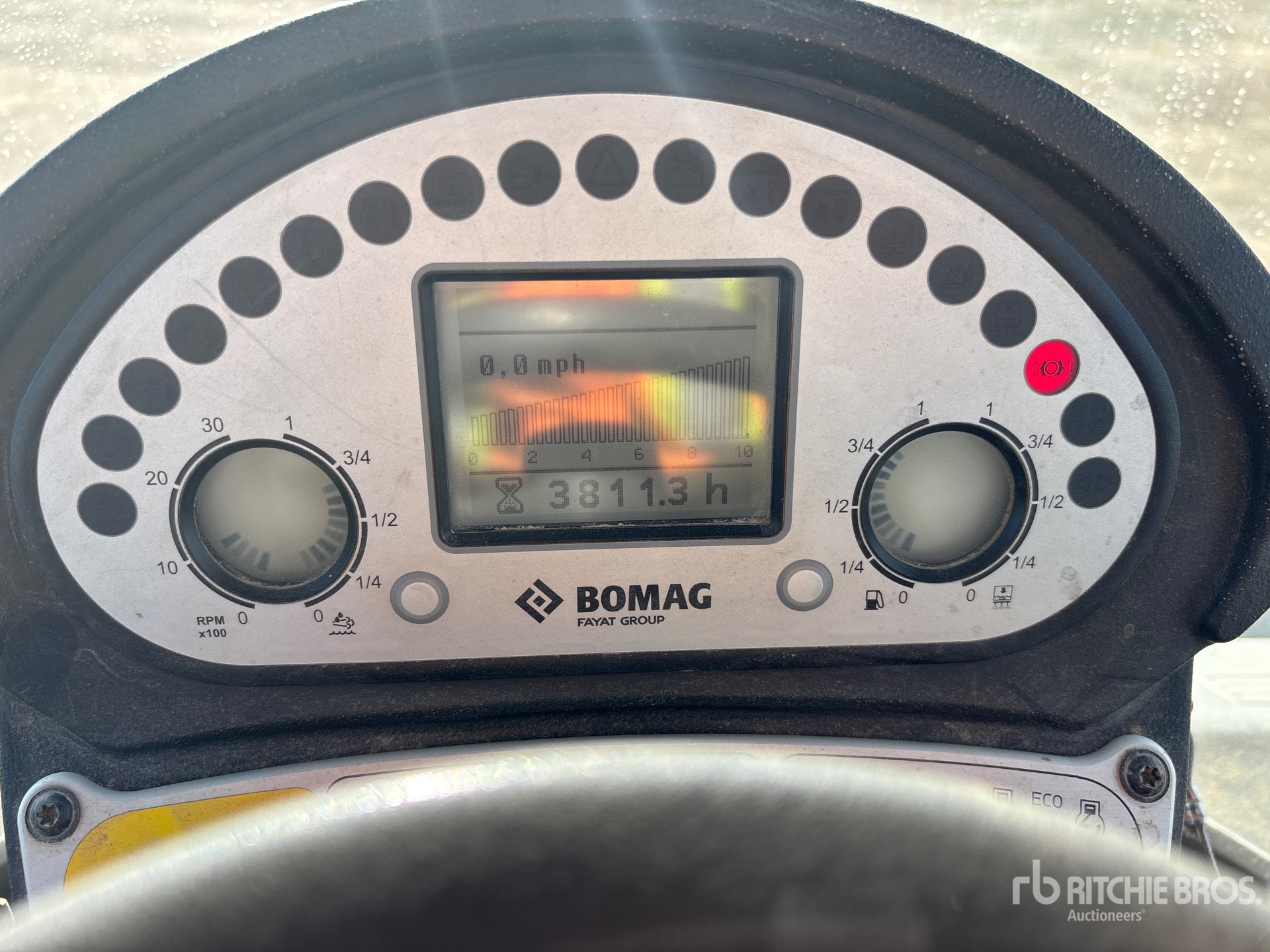 General Appearance with Hour Meter / Odometer