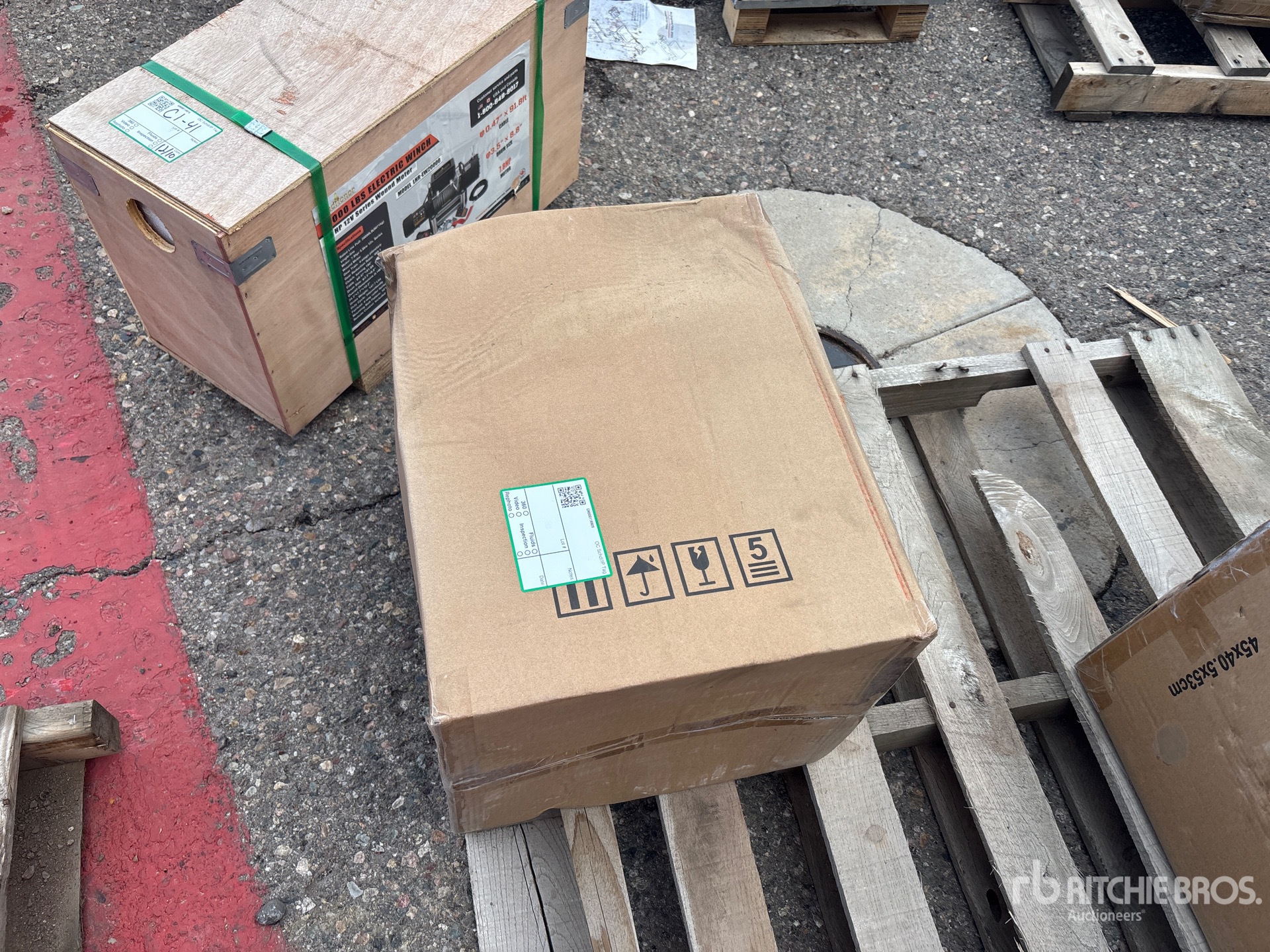 General Appearance with Picture, Left Front Corner