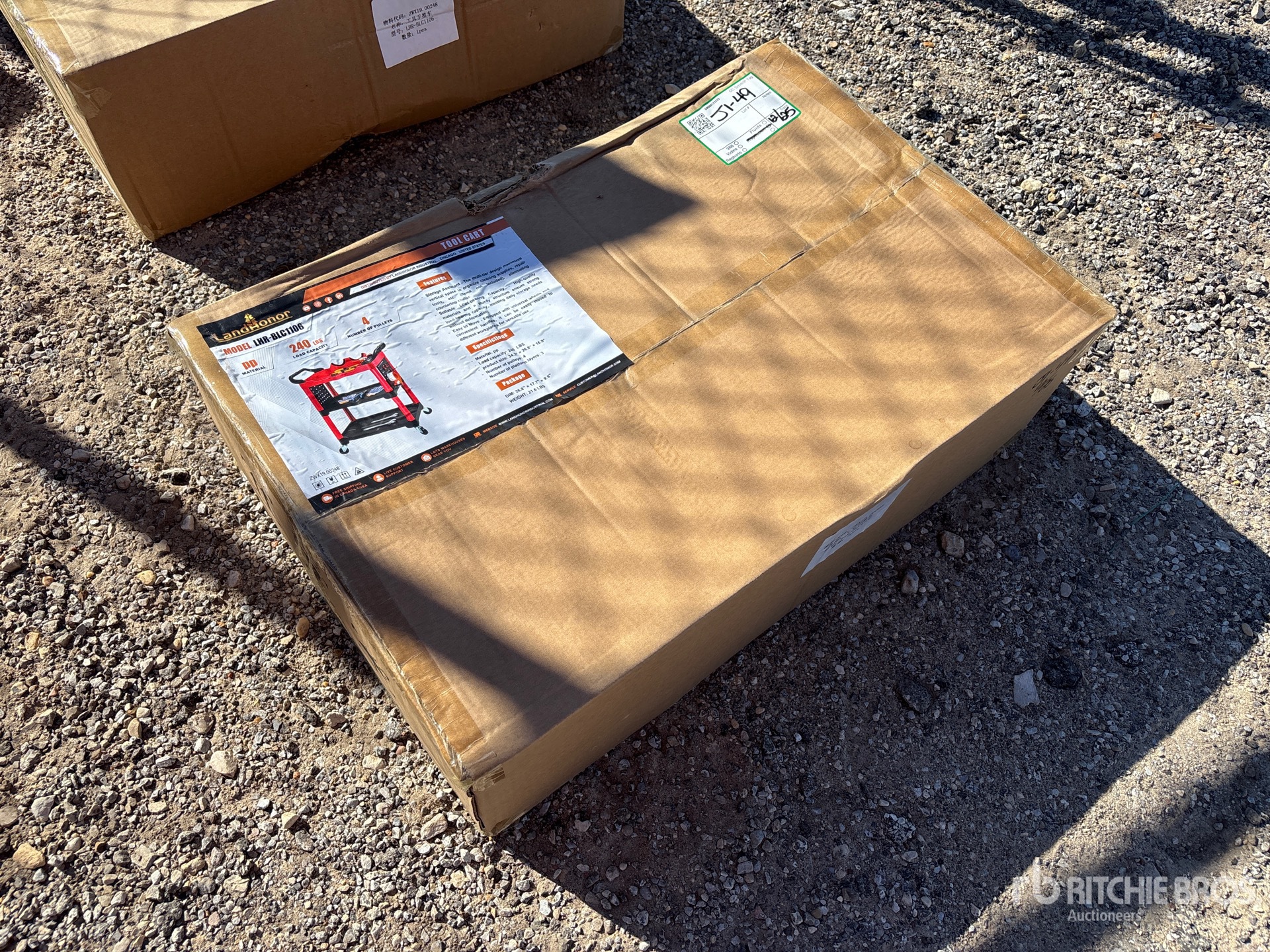 General Appearance with Picture, Right Front Corner