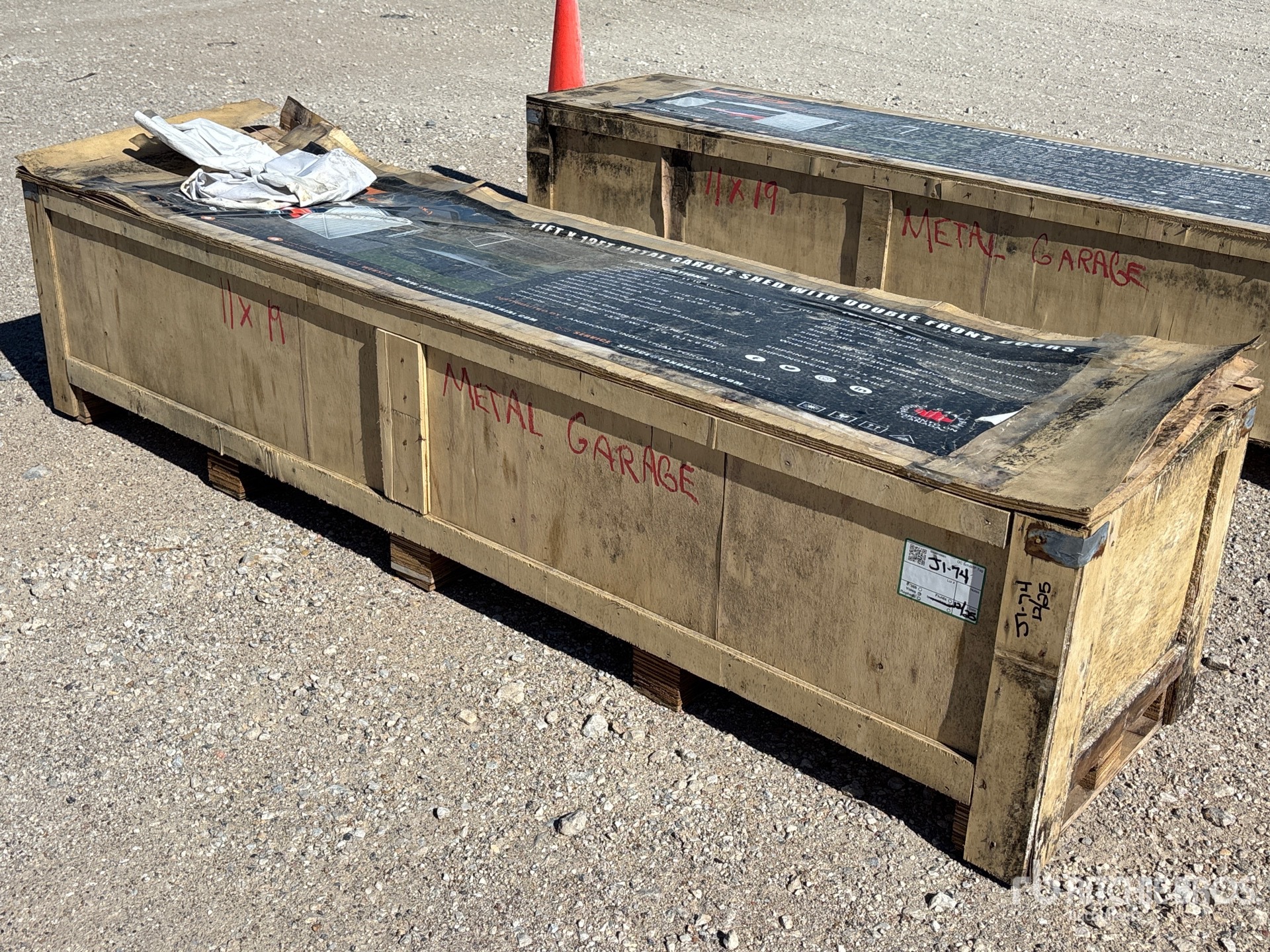 General Appearance with Picture, Left Front Corner