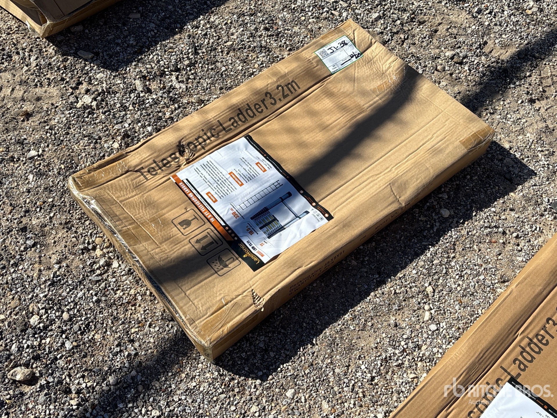 Aspect général with Image, coin avant droit