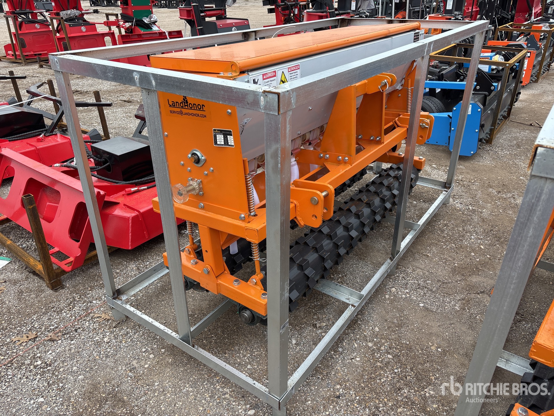 General Appearance with Bild, Ecke vorne rechts