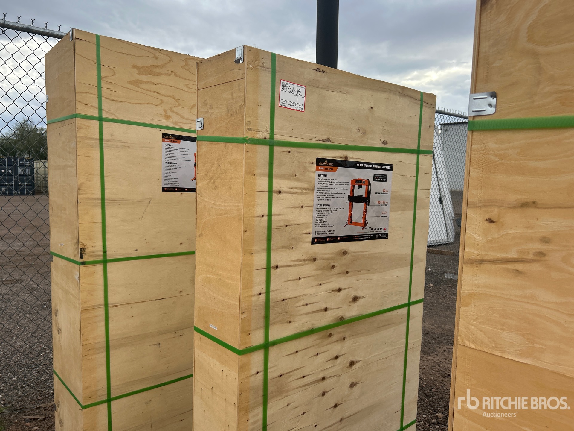 General Appearance with Image, coin avant gauche