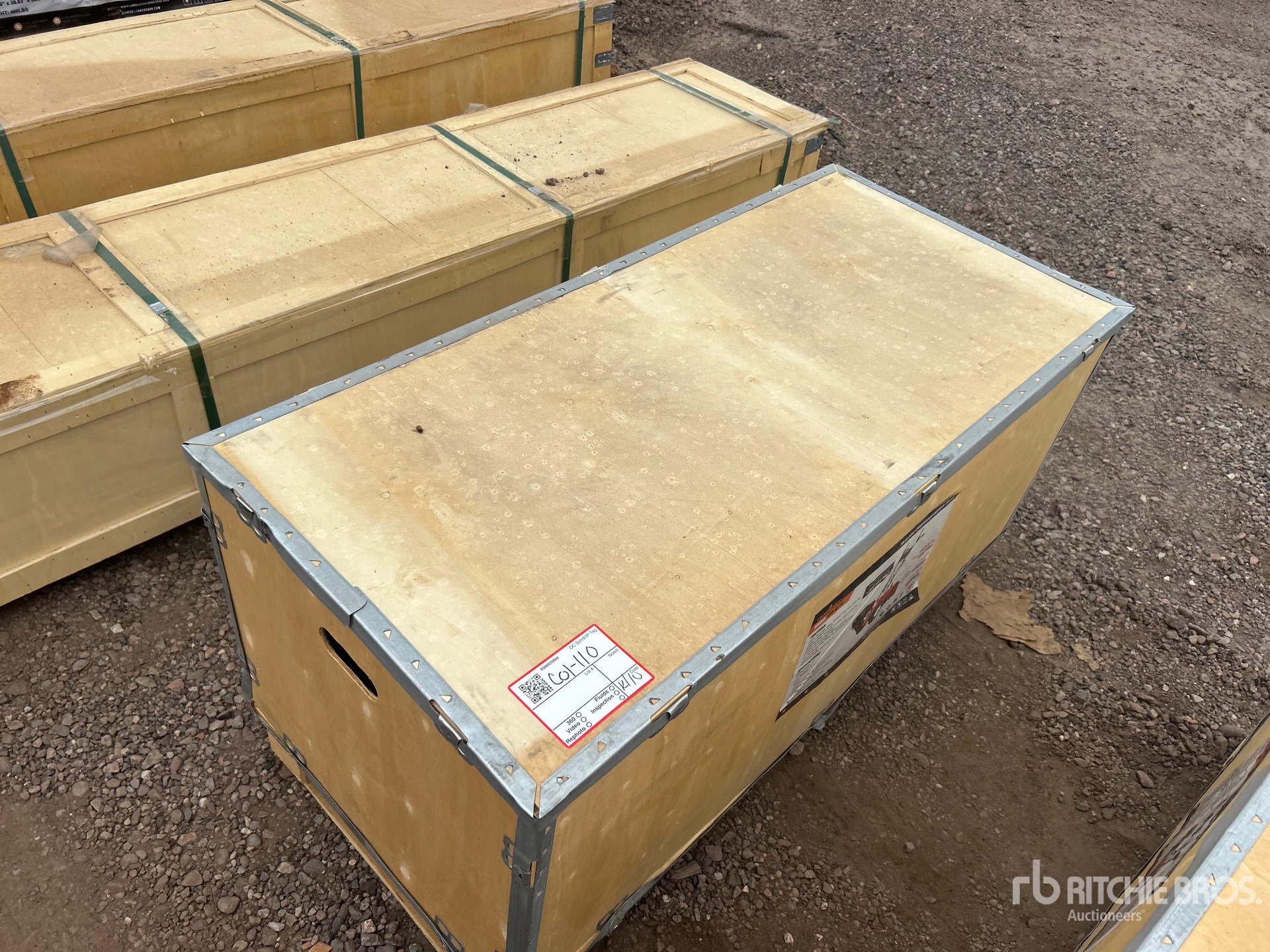 General Appearance with Bild, Ecke vorne links