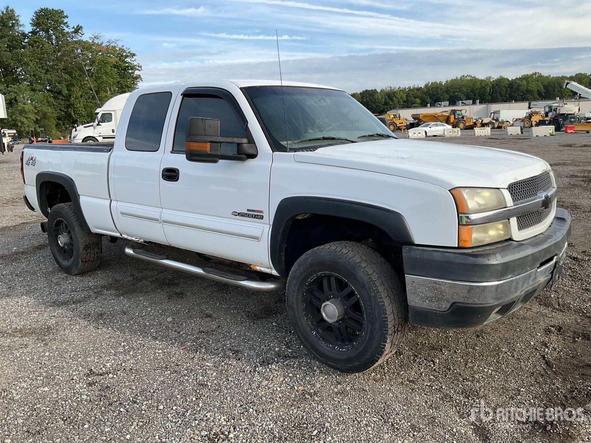 General Appearance with Picture, Right Front Corner