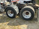 4 Underbody - Truck with 