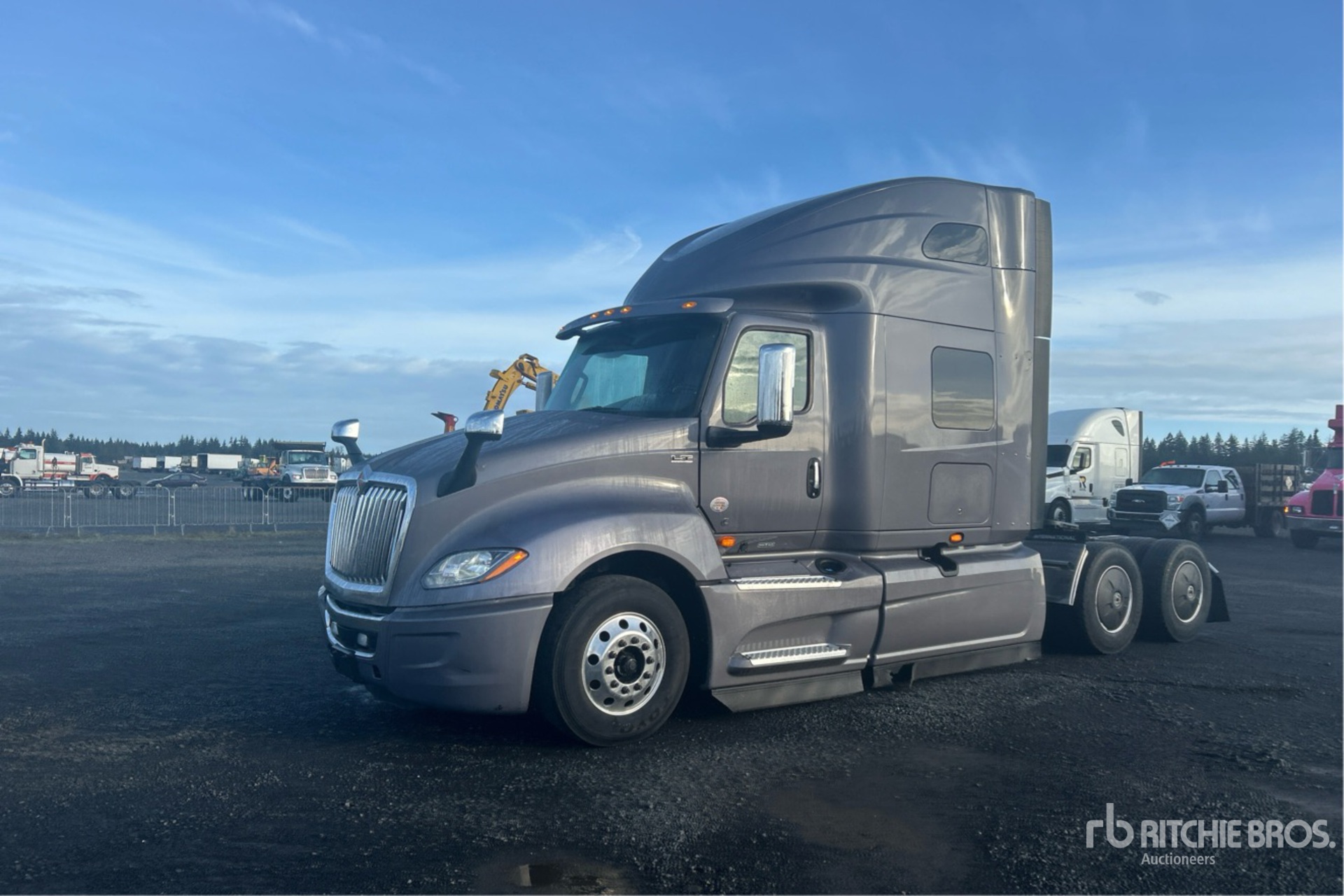 General Appearance with Picture, Left Front Corner