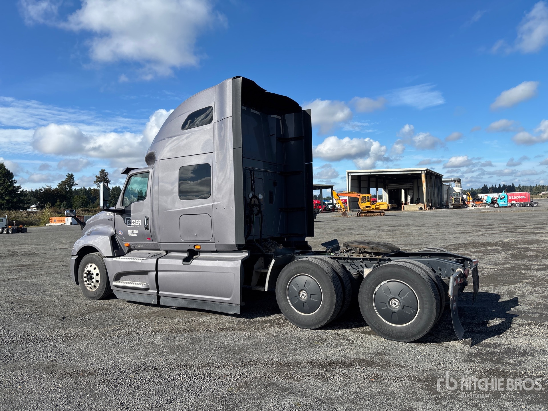 General Appearance with Picture, Left Rear Corner
