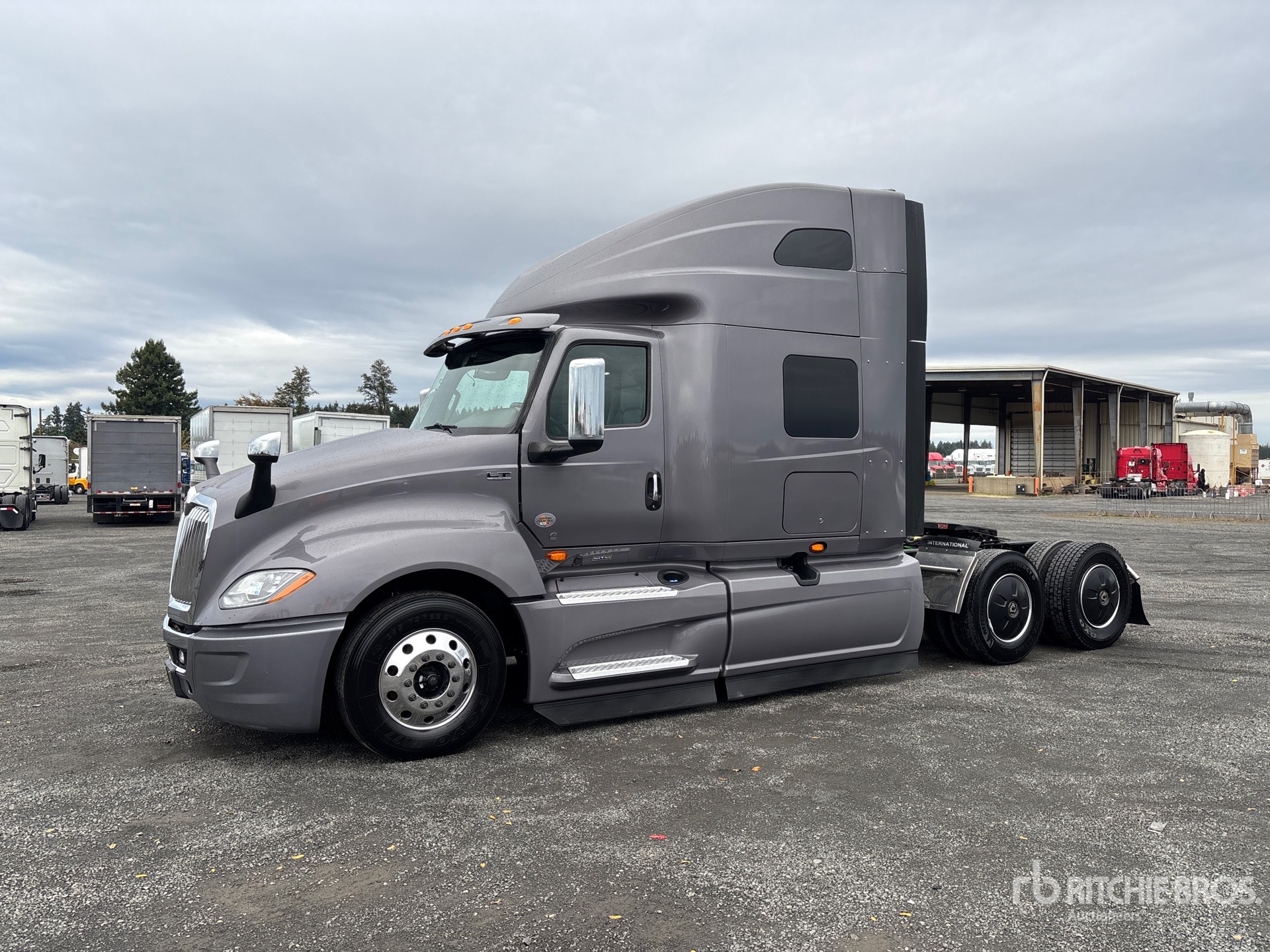 General Appearance with Picture, Left Front Corner