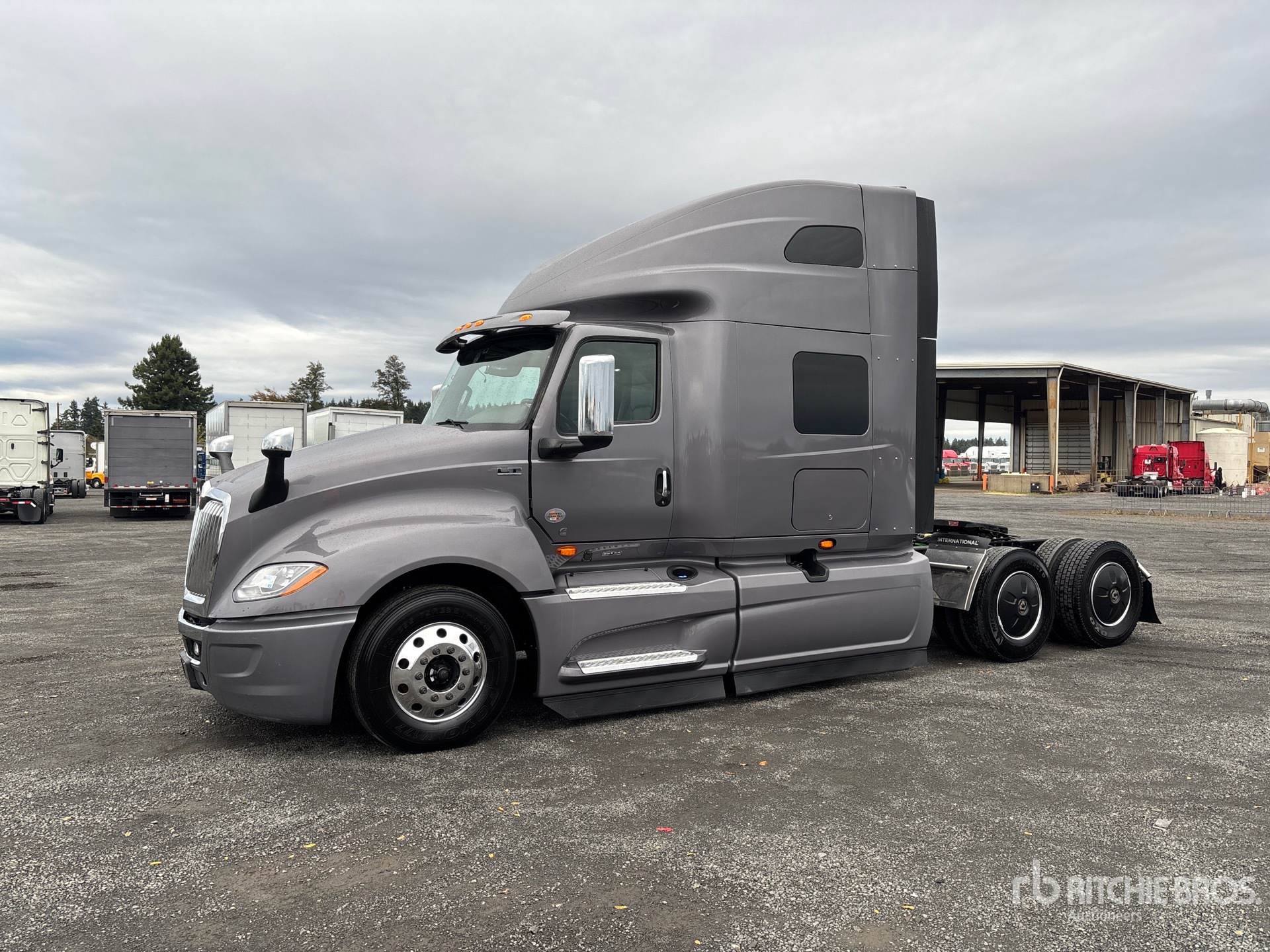 General Appearance with Featured Photo