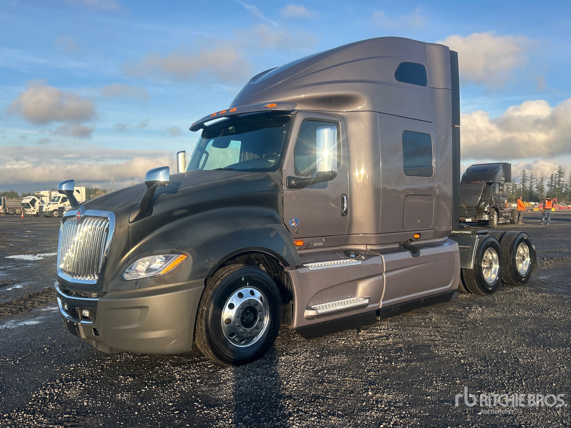 General Appearance with Spin