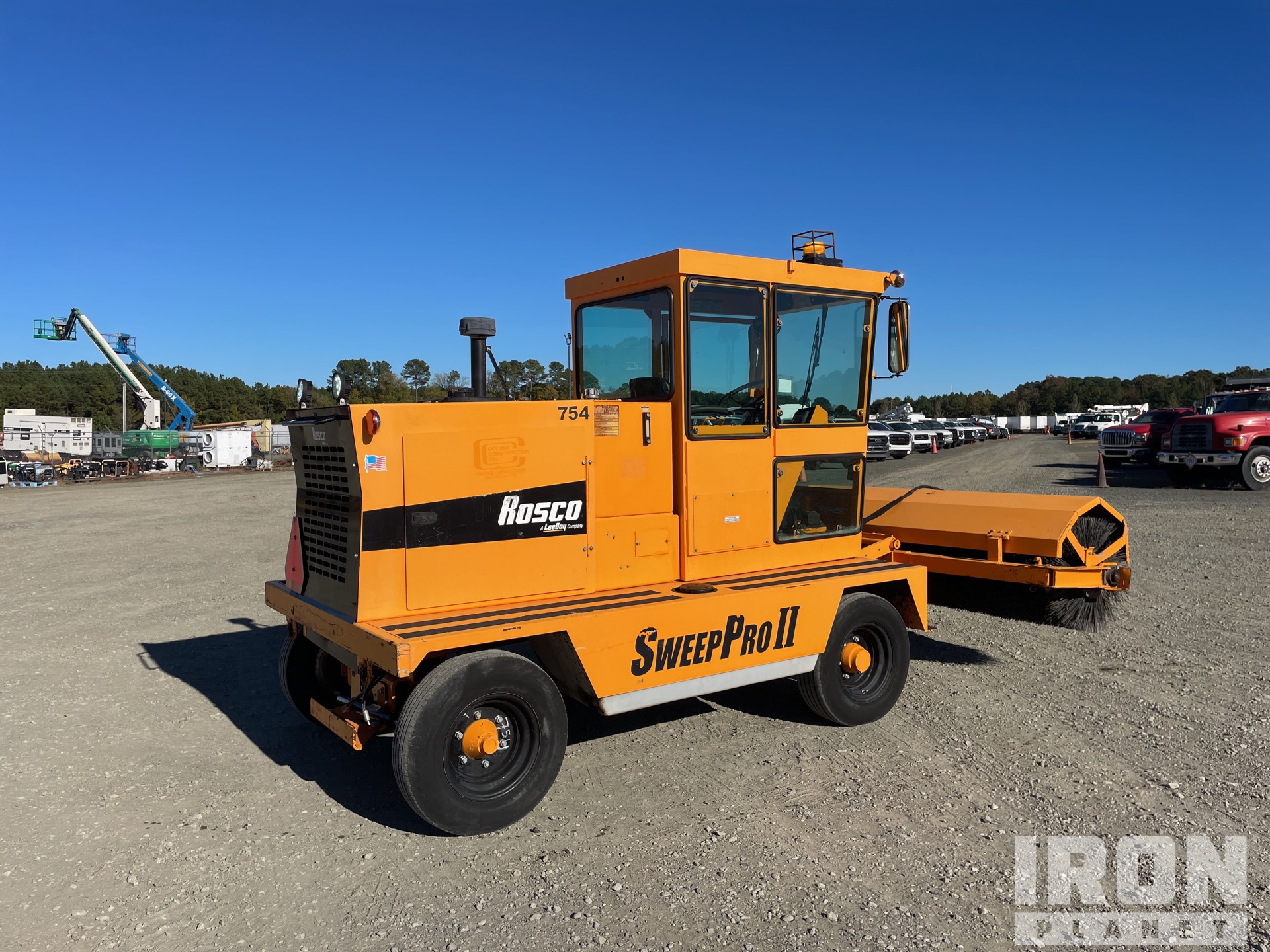 General Appearance with Foto, angolo anteriore sinistro