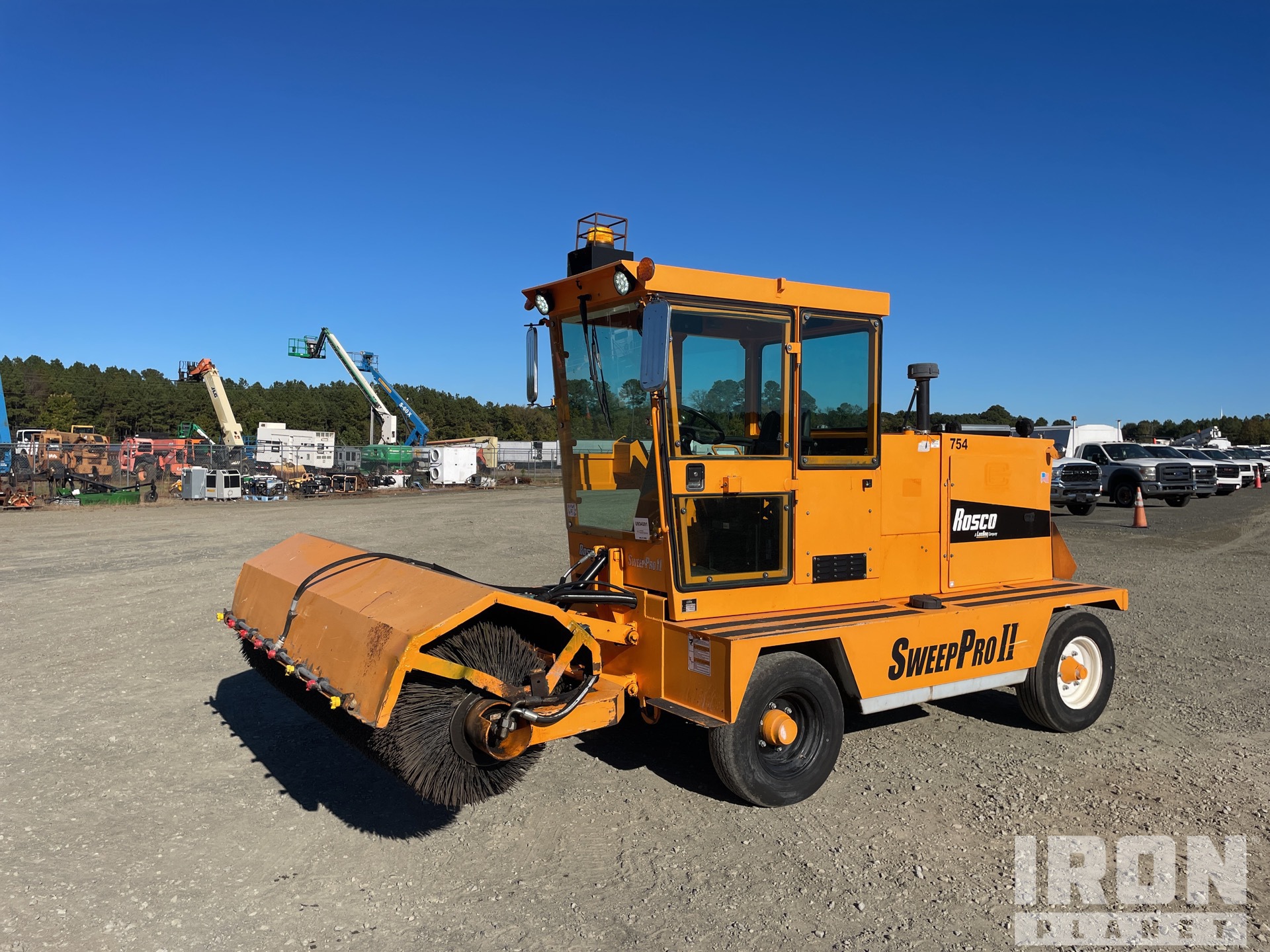 General Appearance with Foto, angolo anteriore sinistro