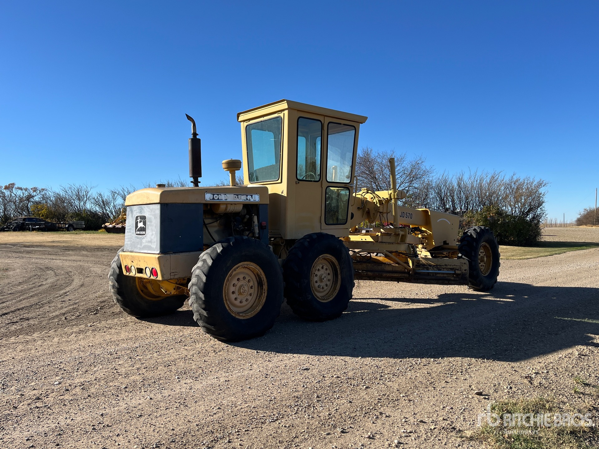 General Appearance with Picture, Right Rear Corner