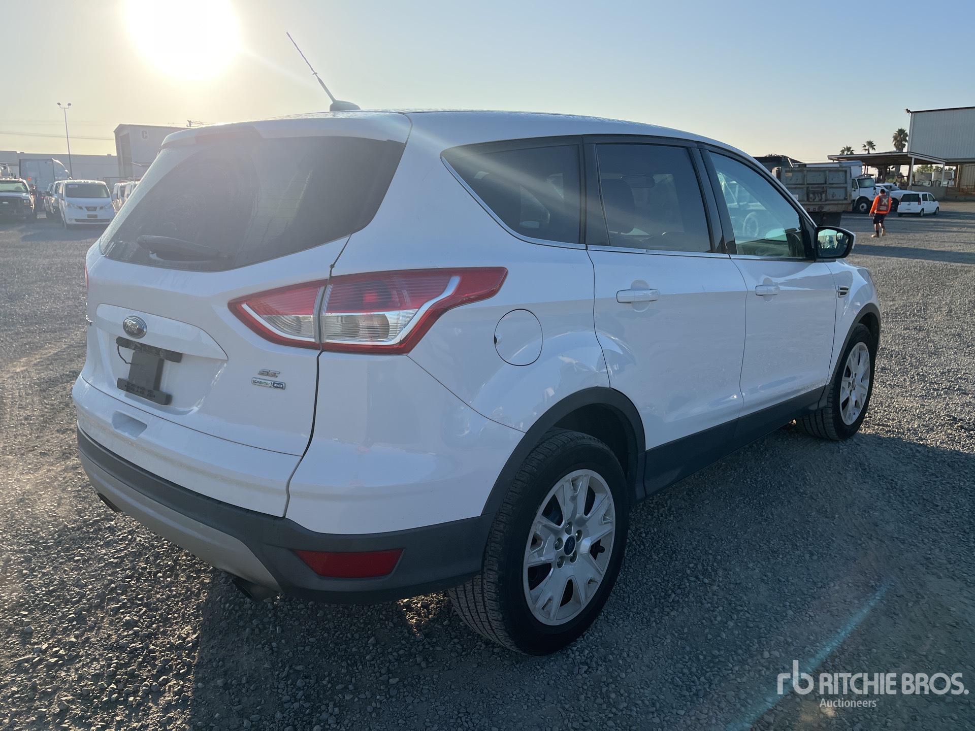 General Appearance with Picture, Right Rear Corner
