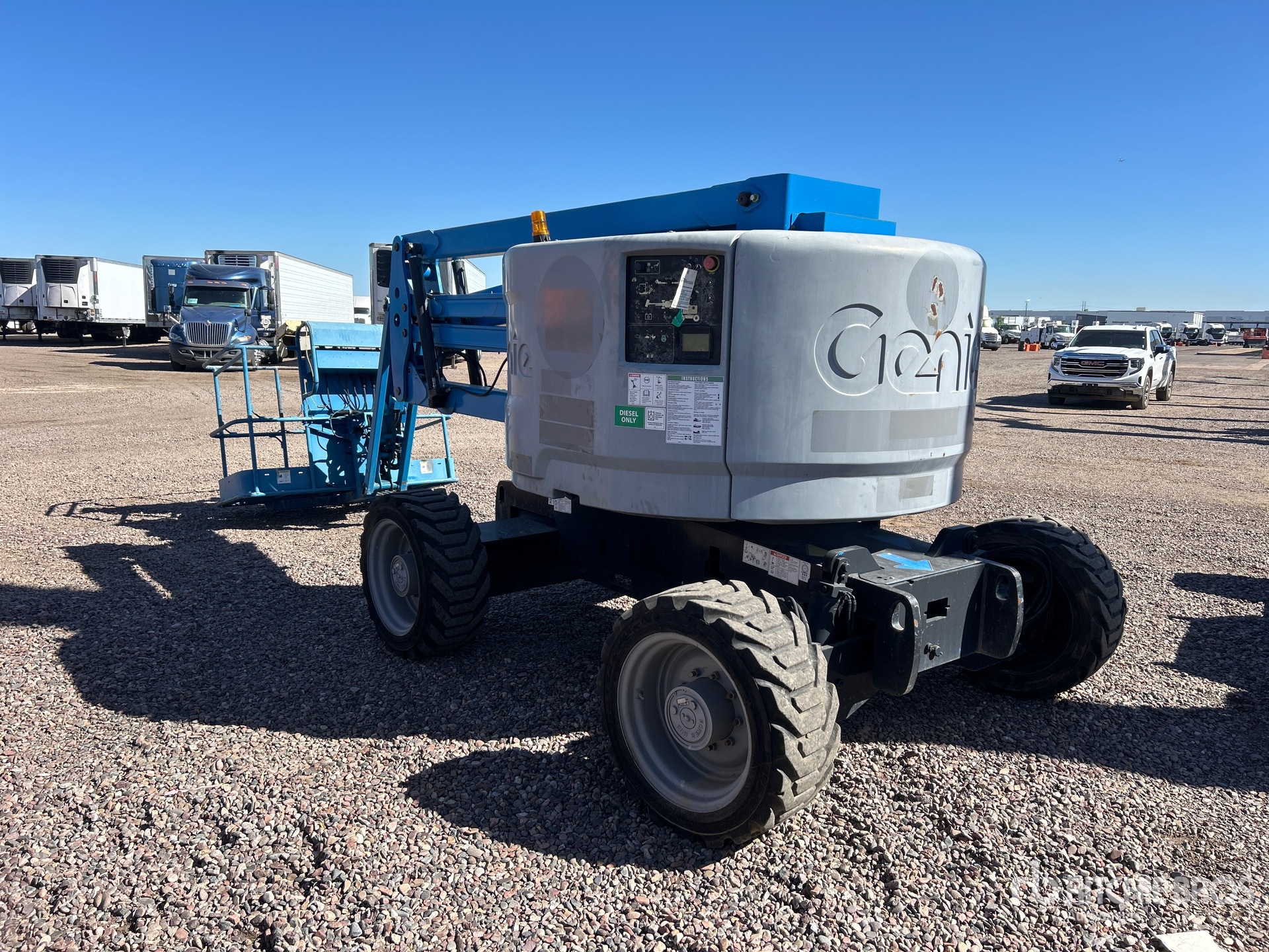 General Appearance with Picture, Left Rear Corner