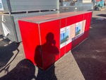 General Appearance with Bild, Ecke vorne rechts