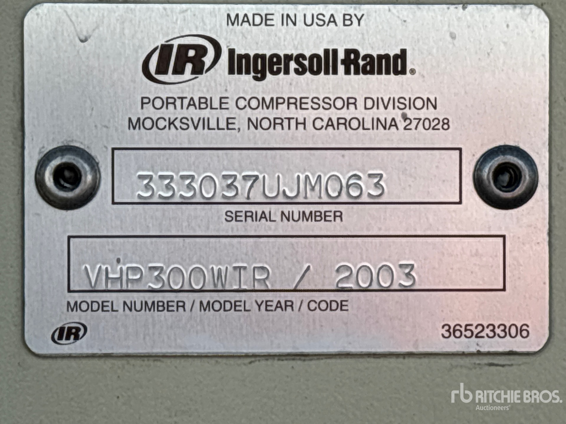General Appearance with Unit Serial Number