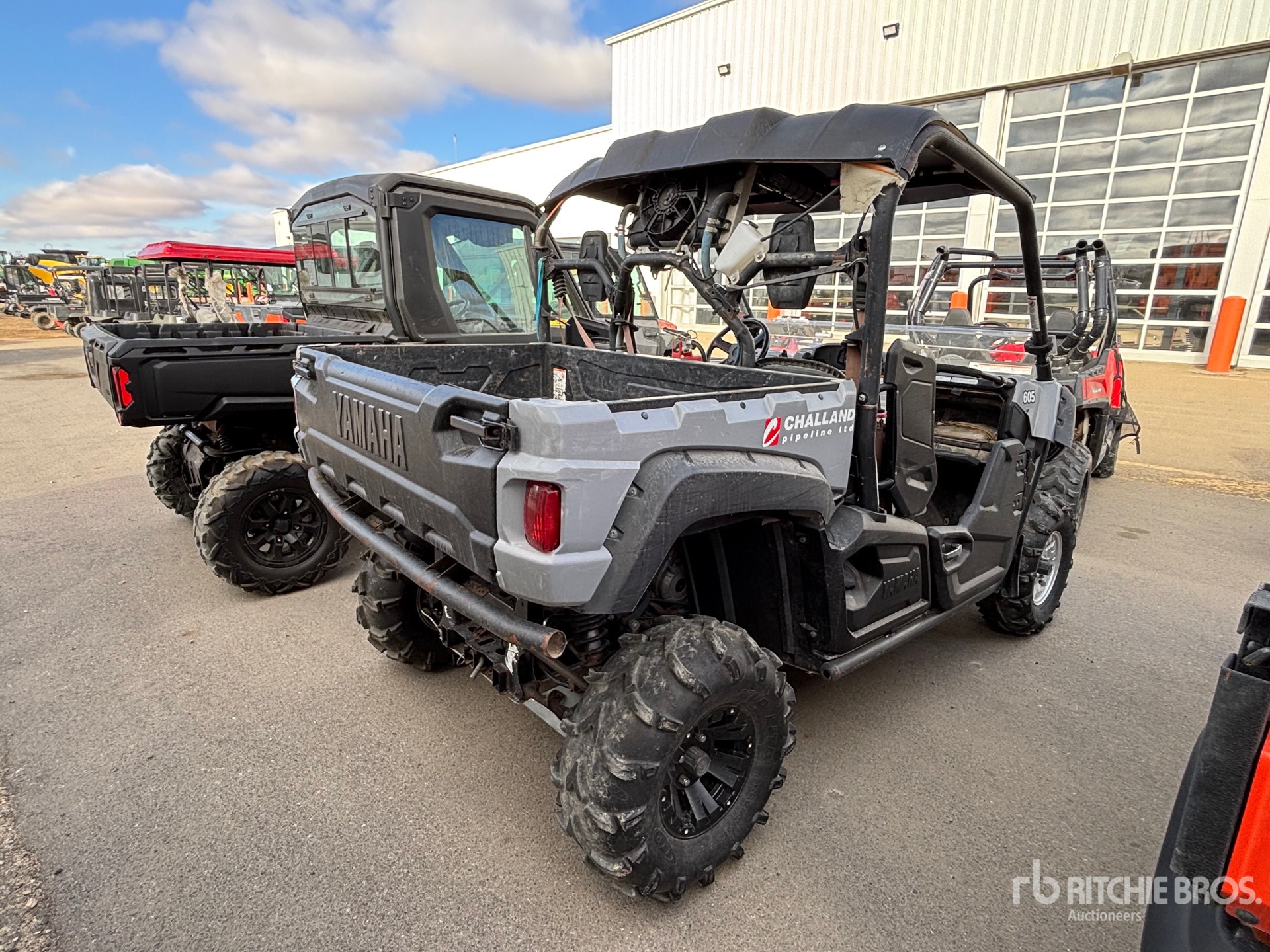 General Appearance with Picture, Right Rear Corner
