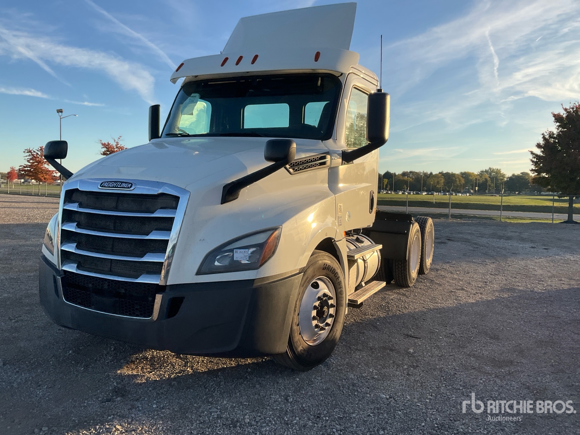 General Appearance with Featured Photo