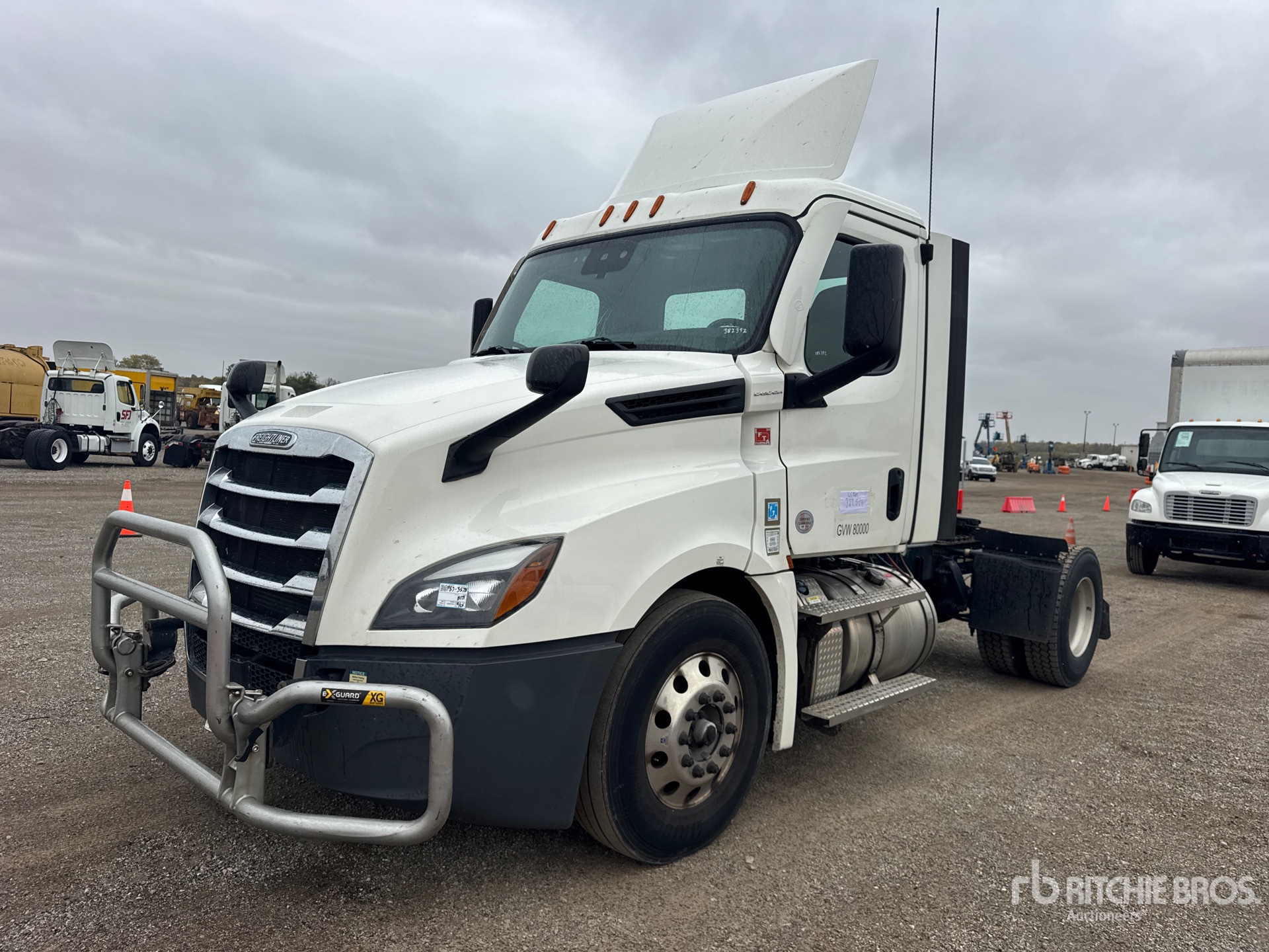 General Appearance with Picture, Left Front Corner