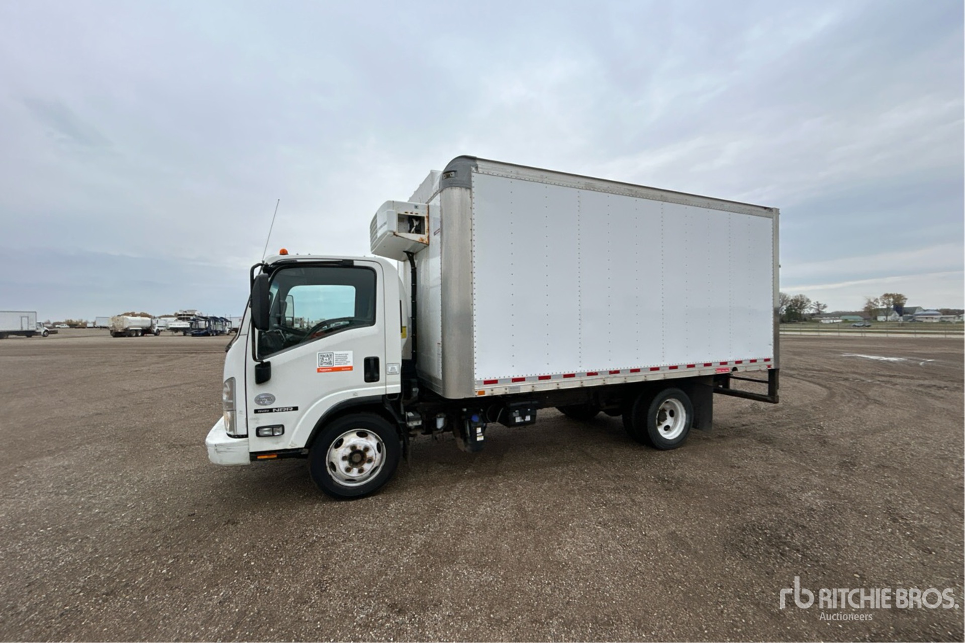 Aspect général with Image, coin avant gauche