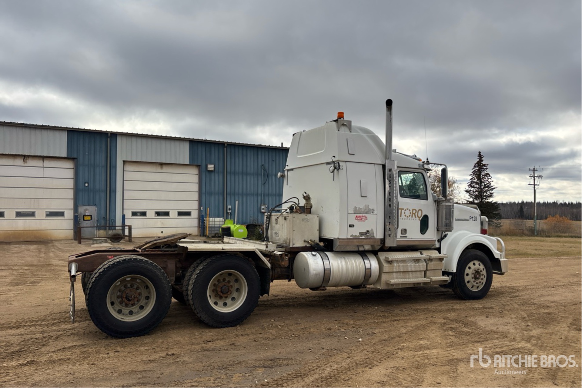 General Appearance with Picture, Right Rear Corner