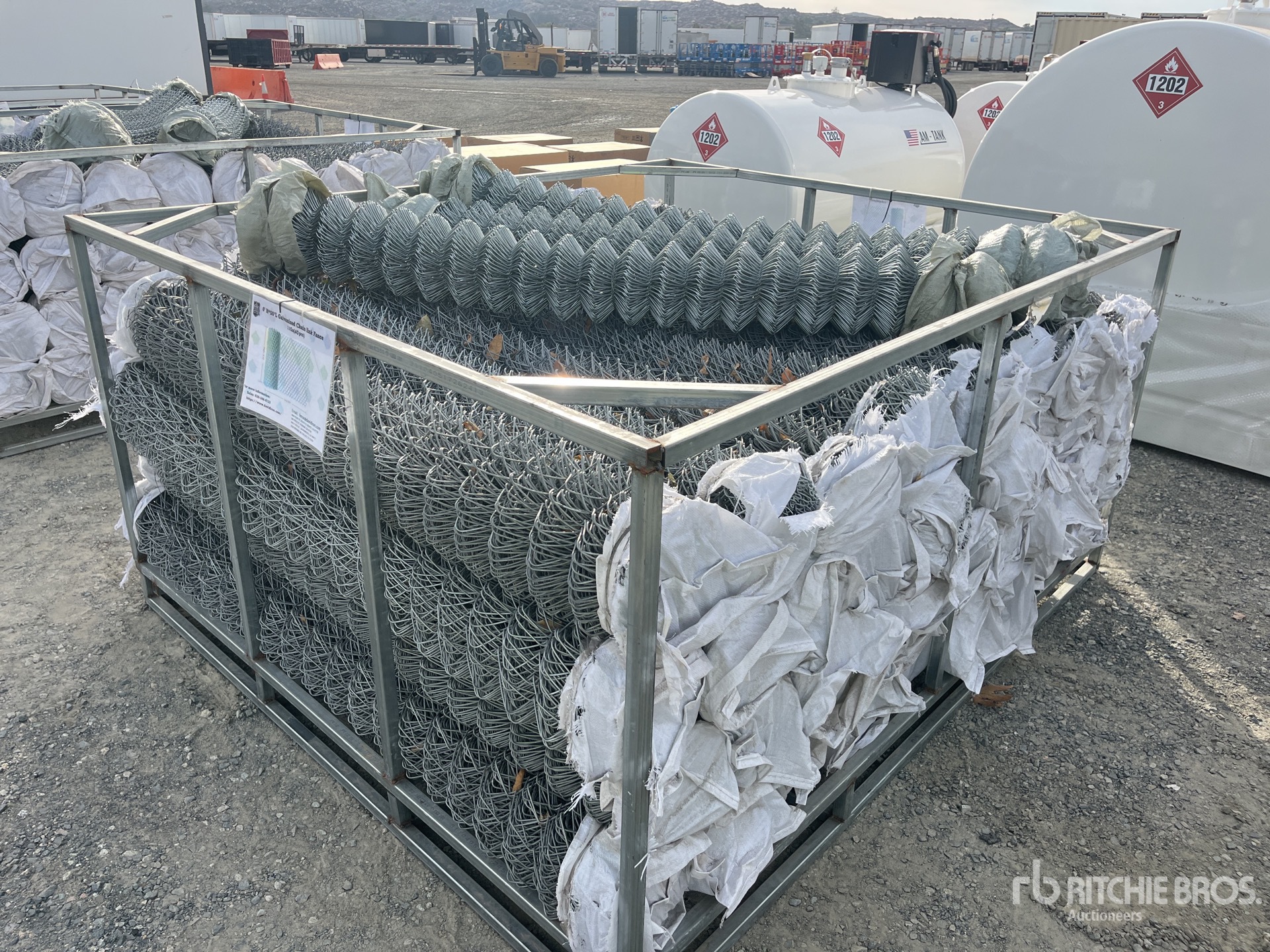 General Appearance with Foto, angolo anteriore sinistro