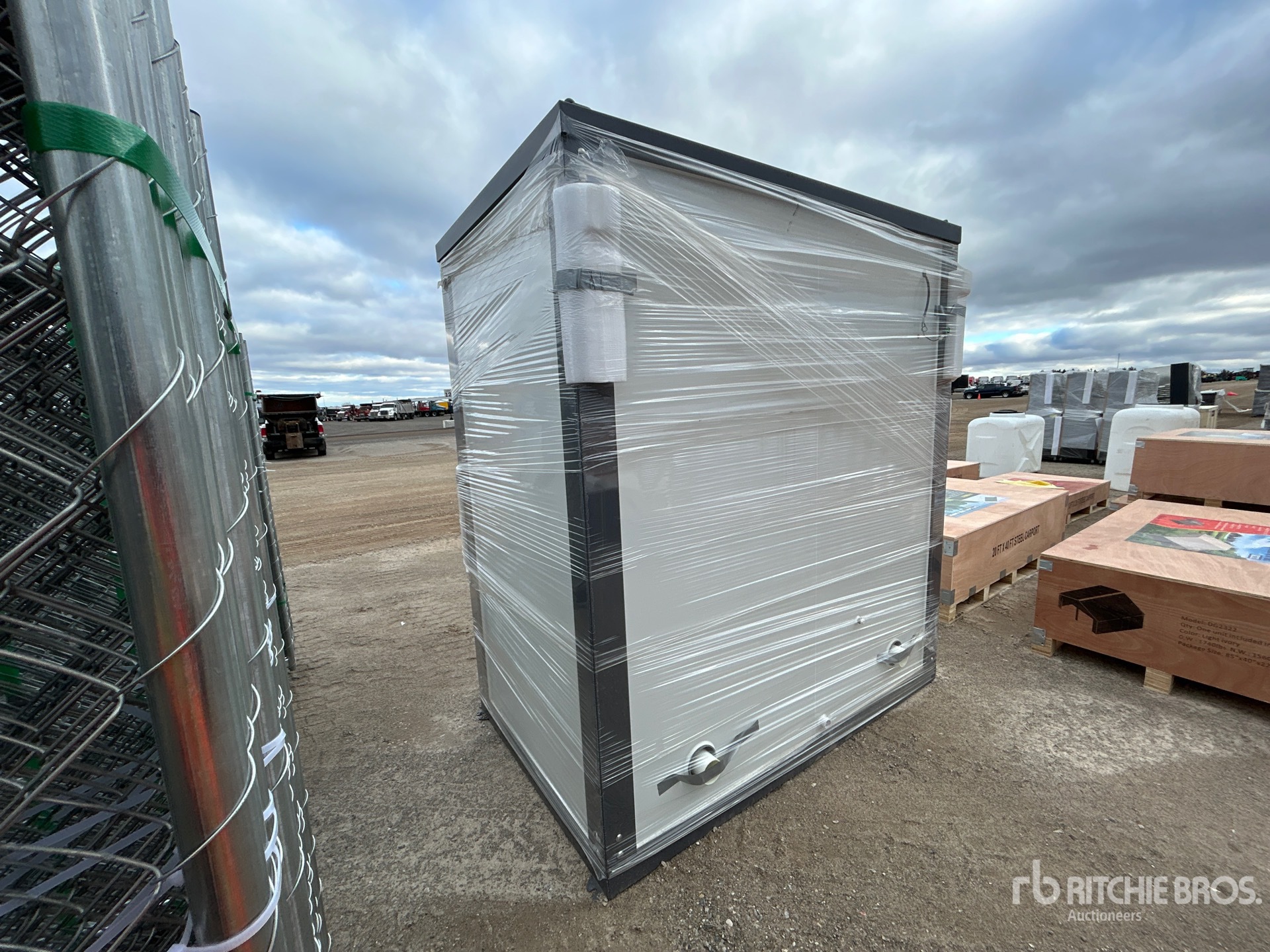 General Appearance with Picture, Left Rear Corner