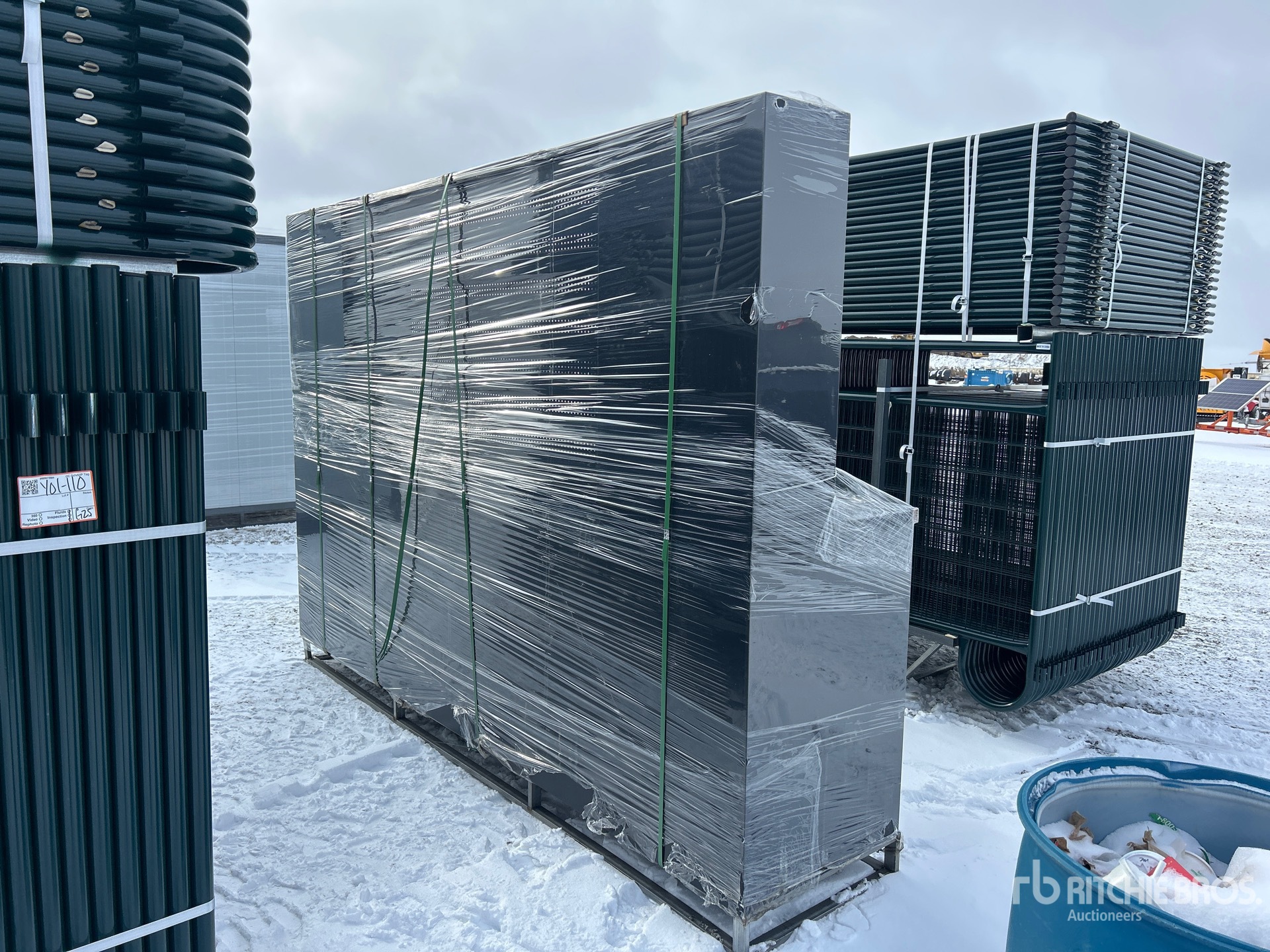 General Appearance with Bild, Ecke hinten rechts