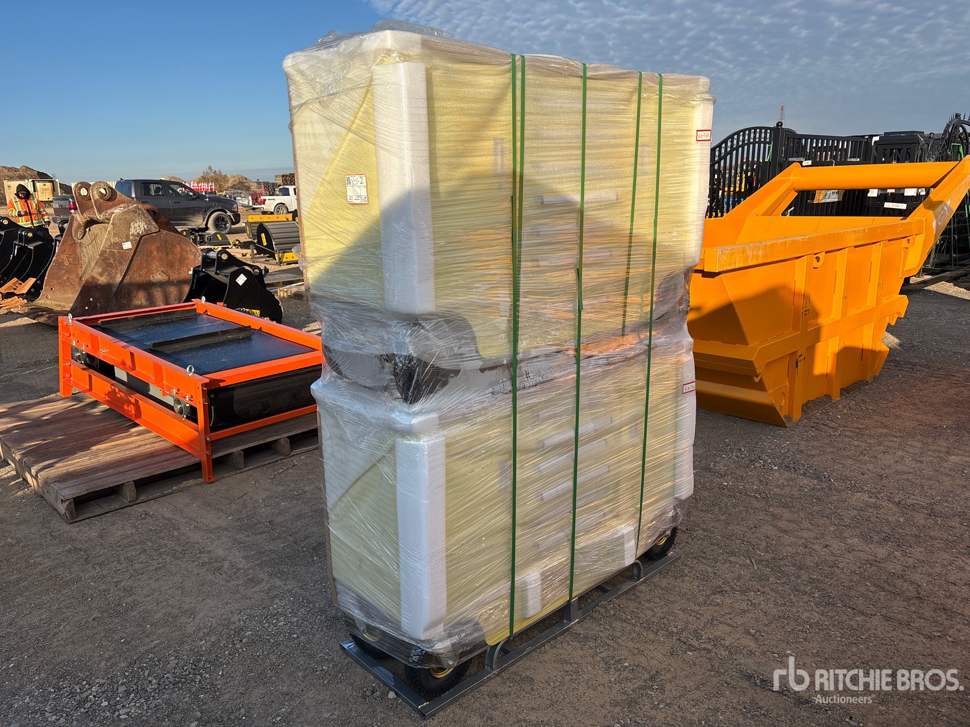 General Appearance with Picture, Left Front Corner