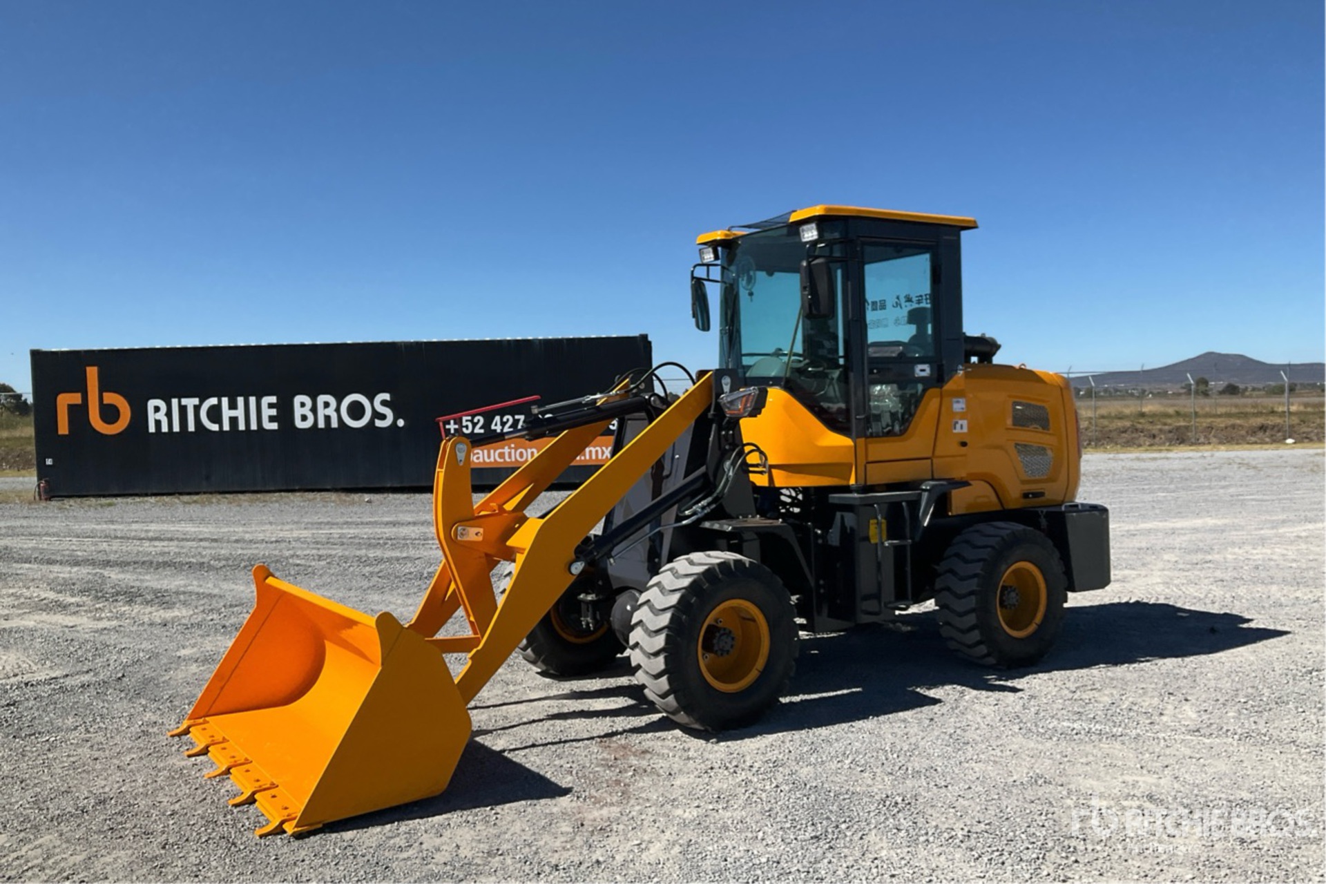 General Appearance with Picture, Left Front Corner