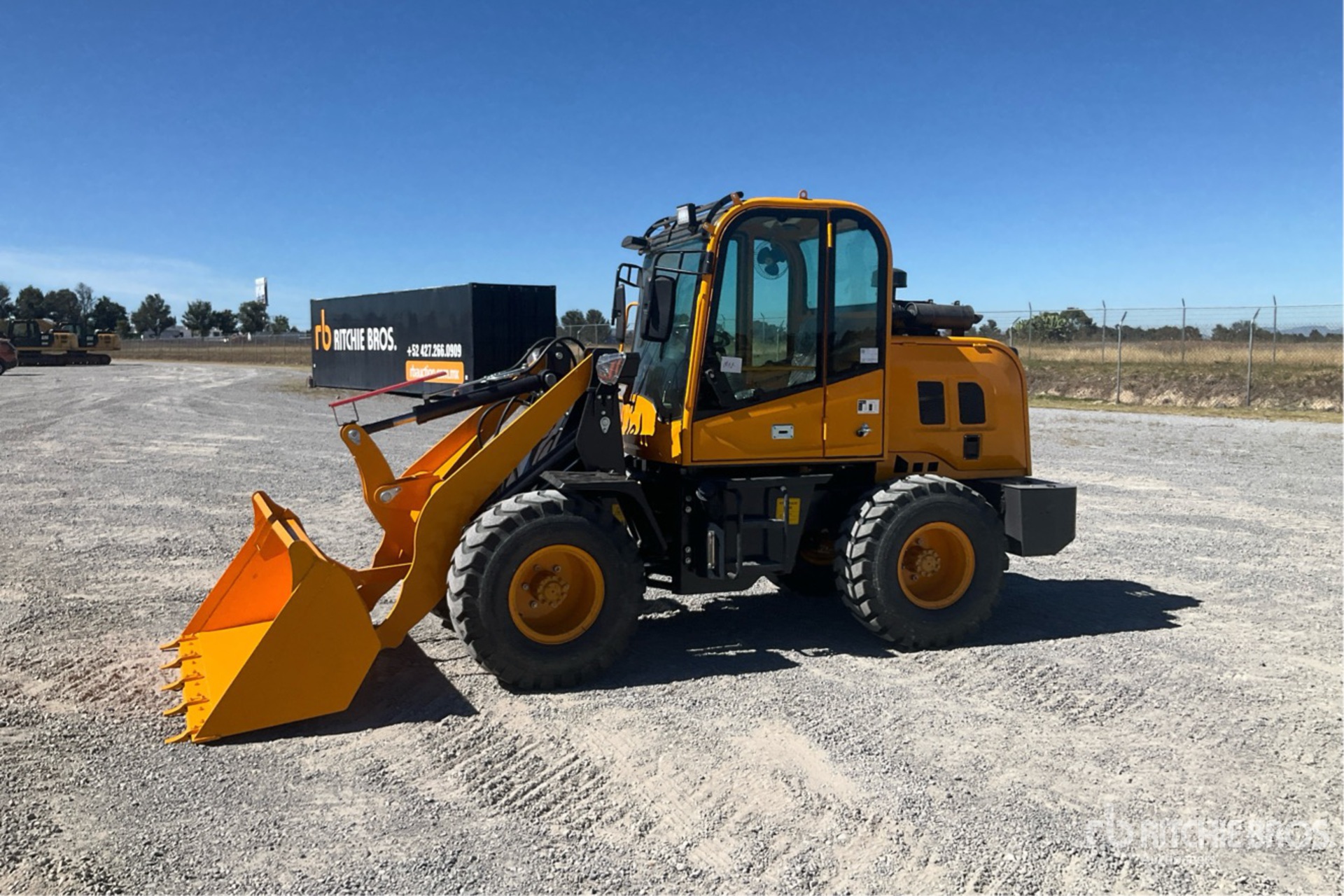 General Appearance with Picture, Left Front Corner