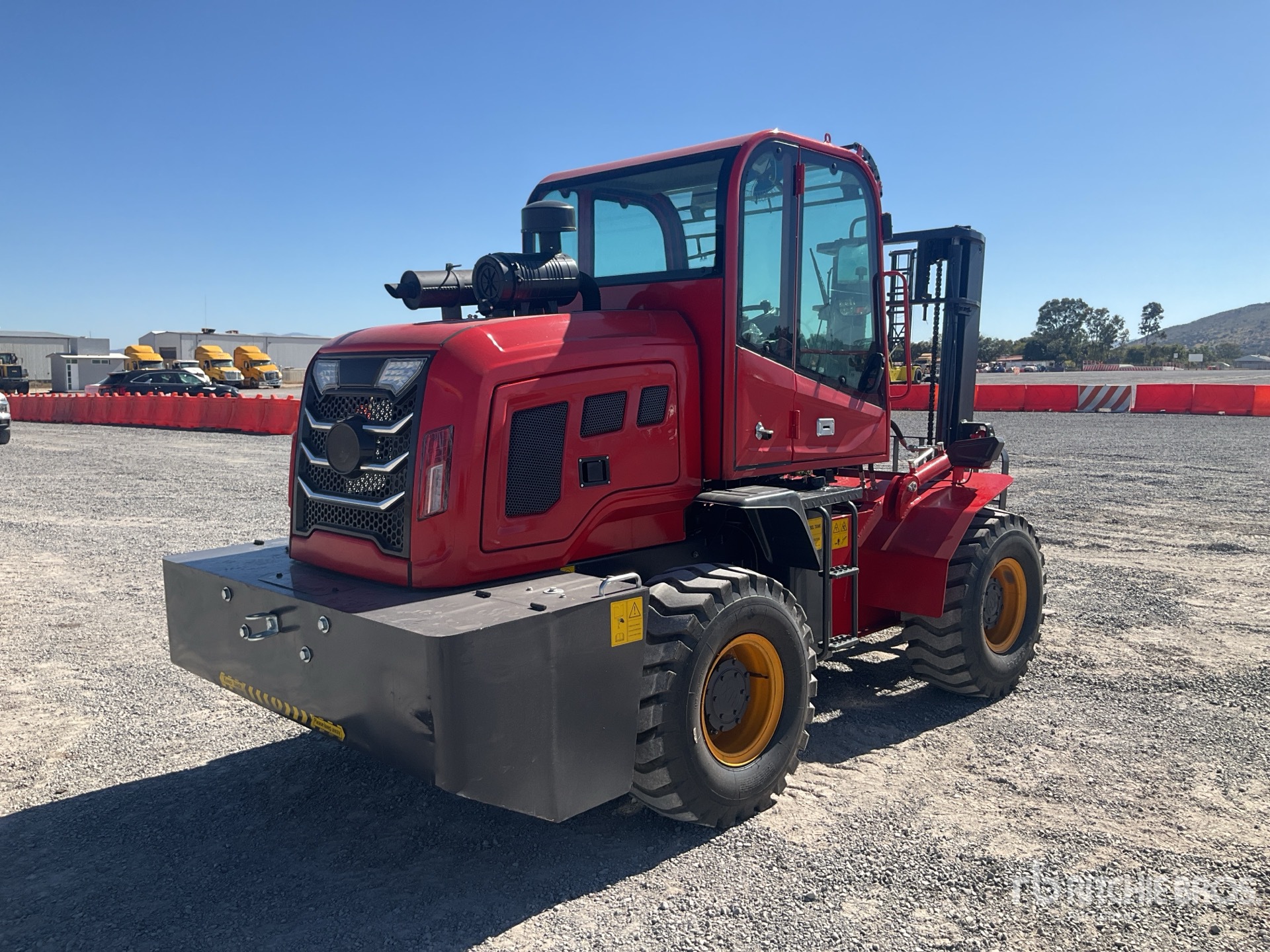 General Appearance with Picture, Right Rear Corner