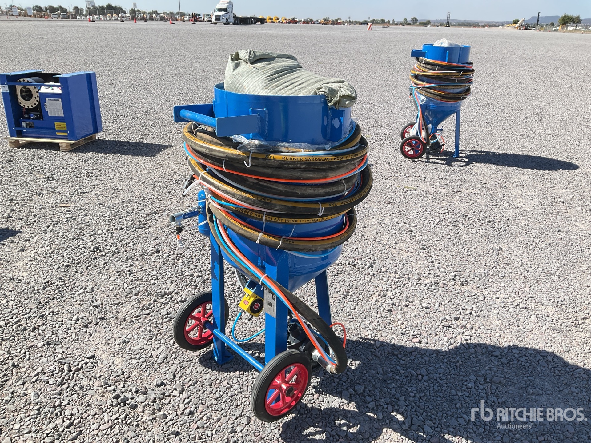 General Appearance with Featured Photo