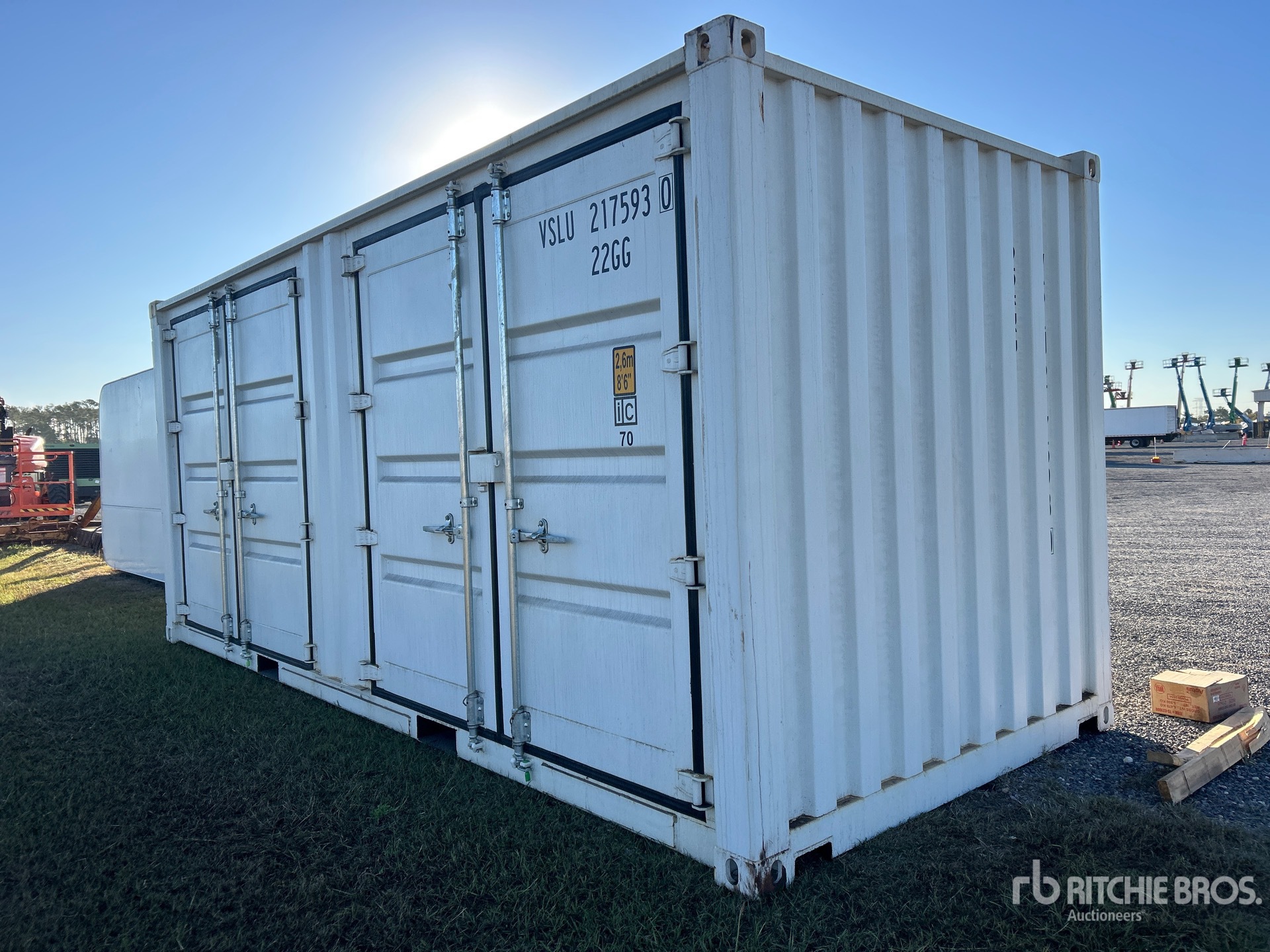 General Appearance with Picture, Left Rear Corner