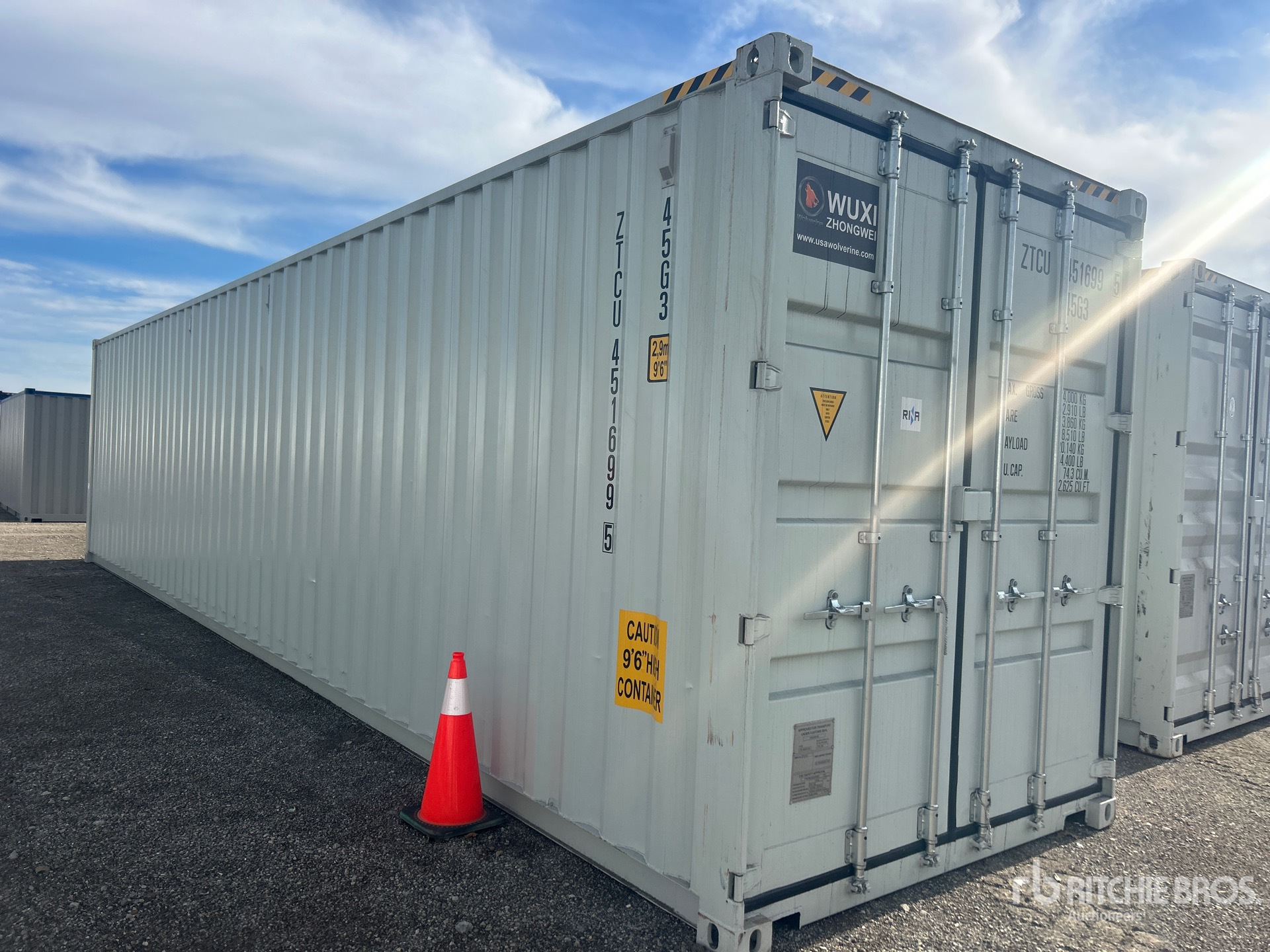 General Appearance with Picture, Left Rear Corner