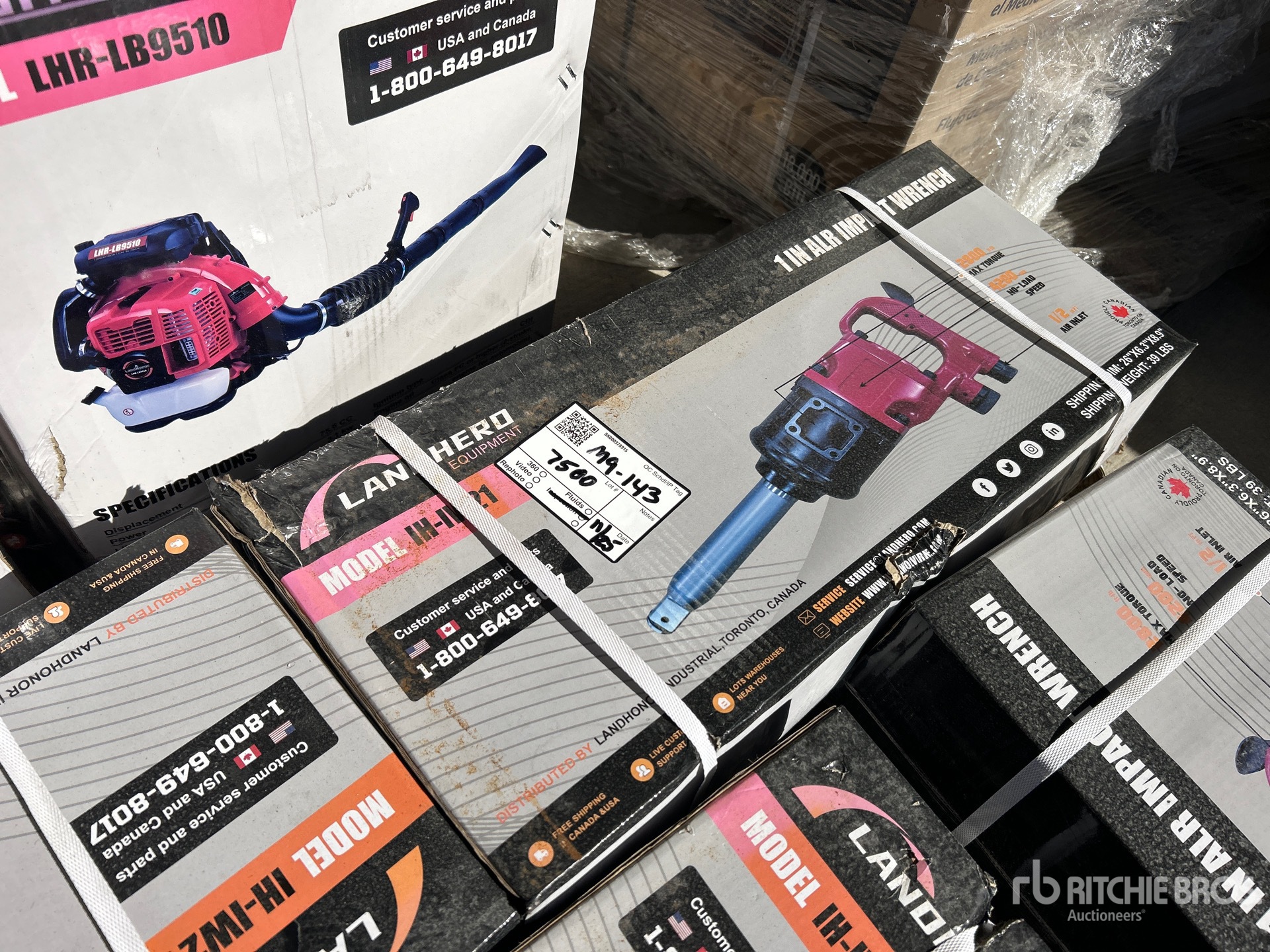 General Appearance with Bild, Ecke vorne rechts